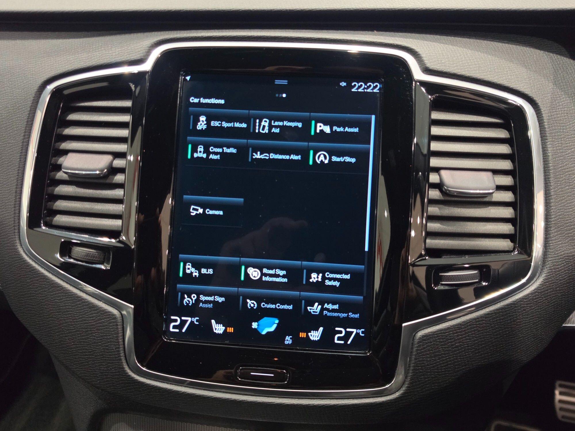 Volvo XC90 view 34