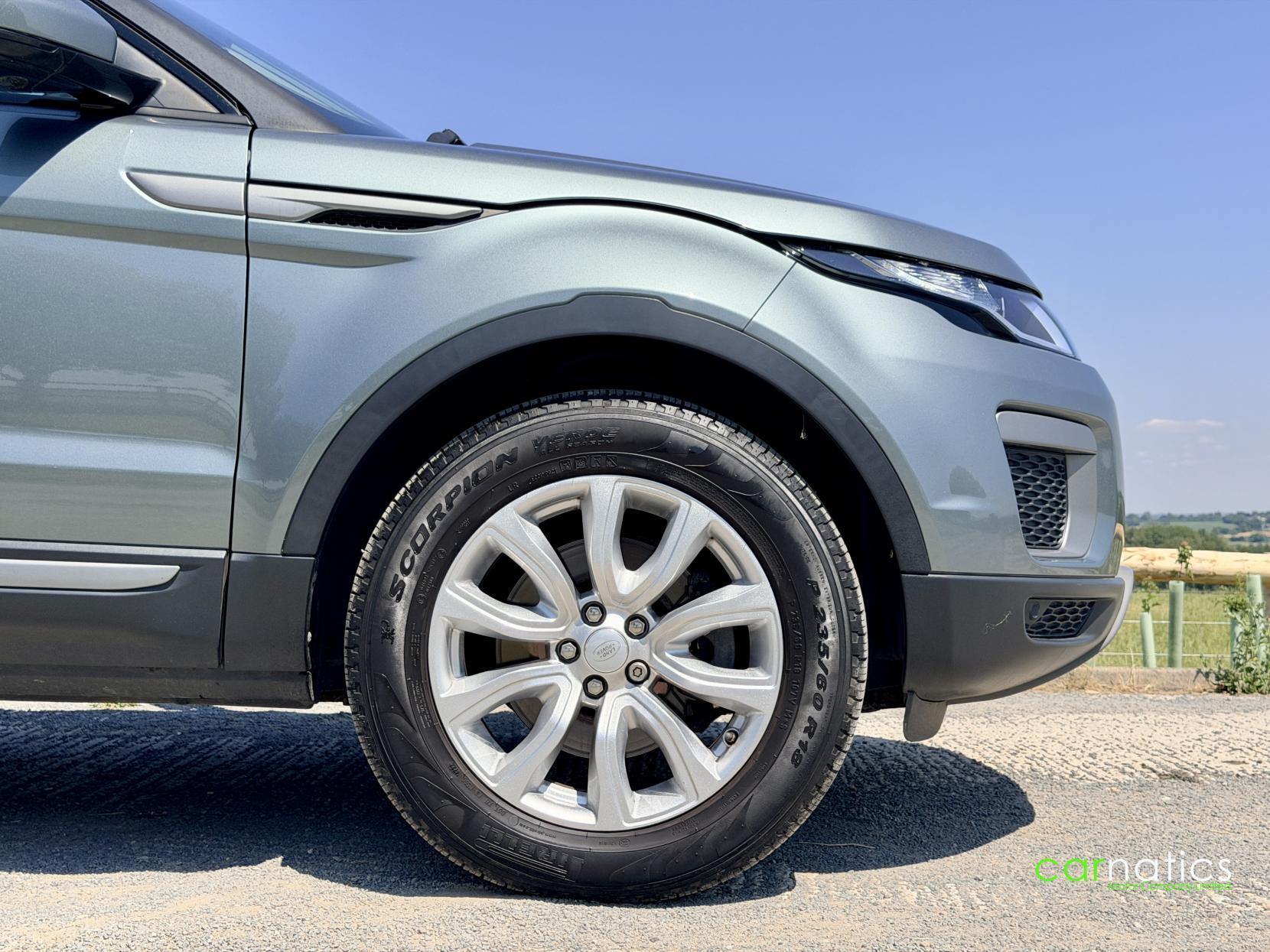 Land Rover Range Rover Evoque view 10