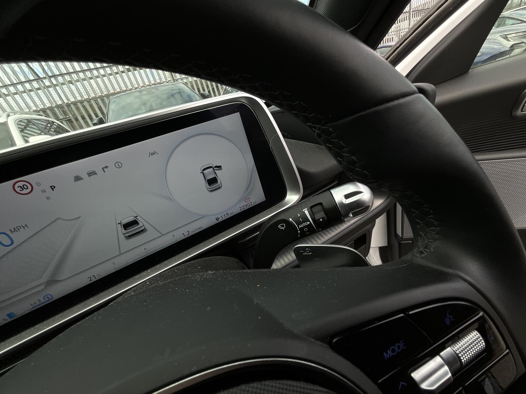Hyundai Ioniq 6 view 27