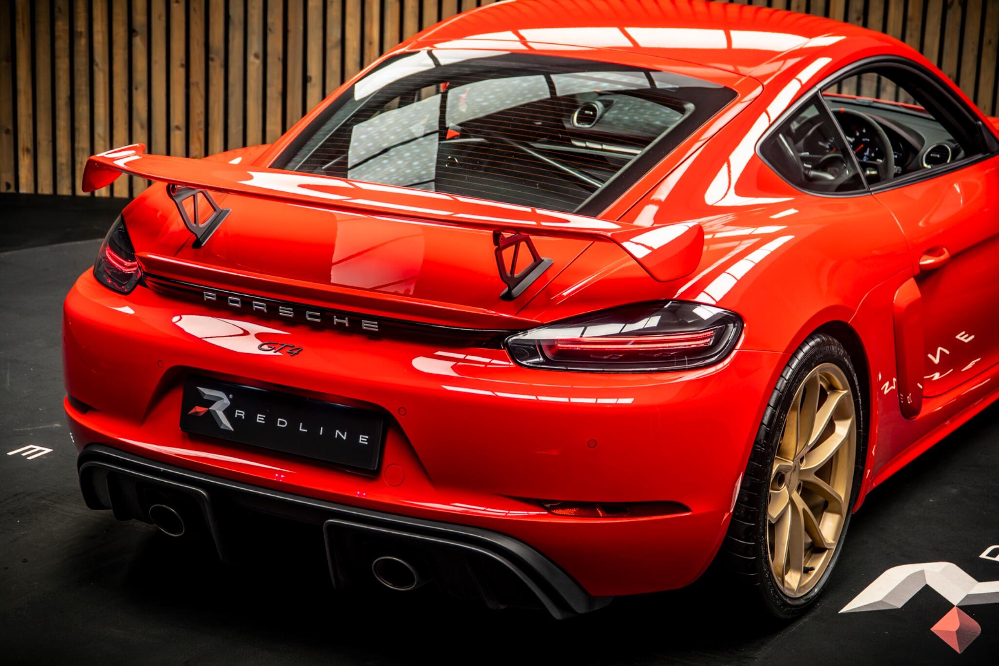 Porsche Cayman view 23