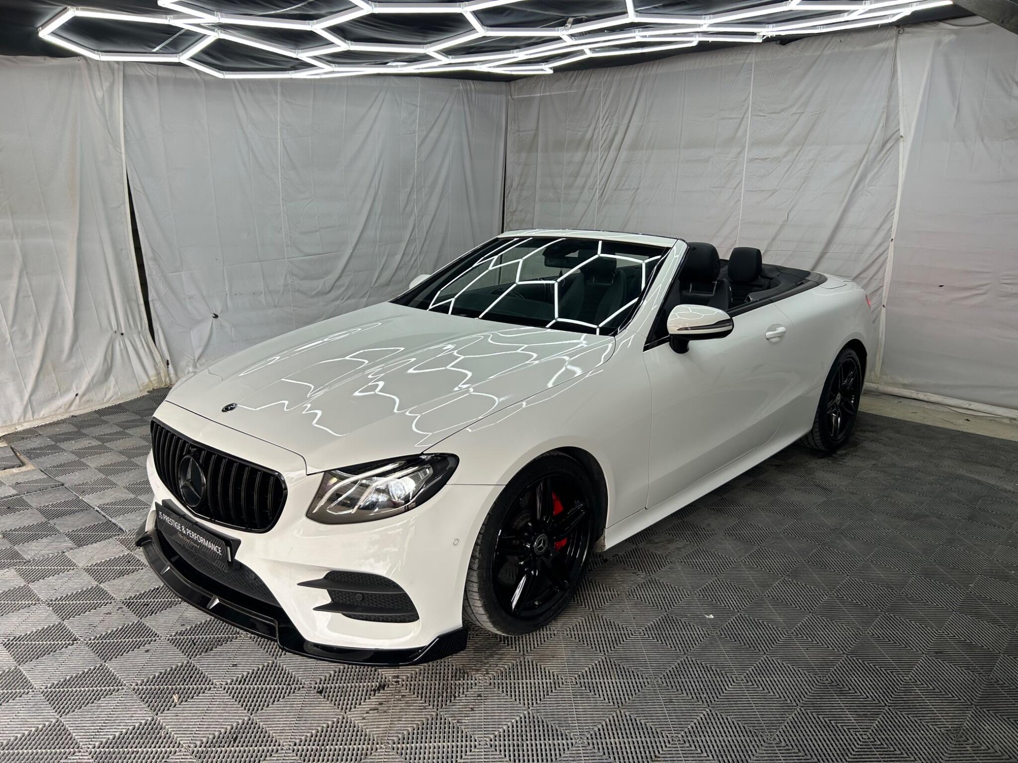 Mercedes-Benz E-Class view 3