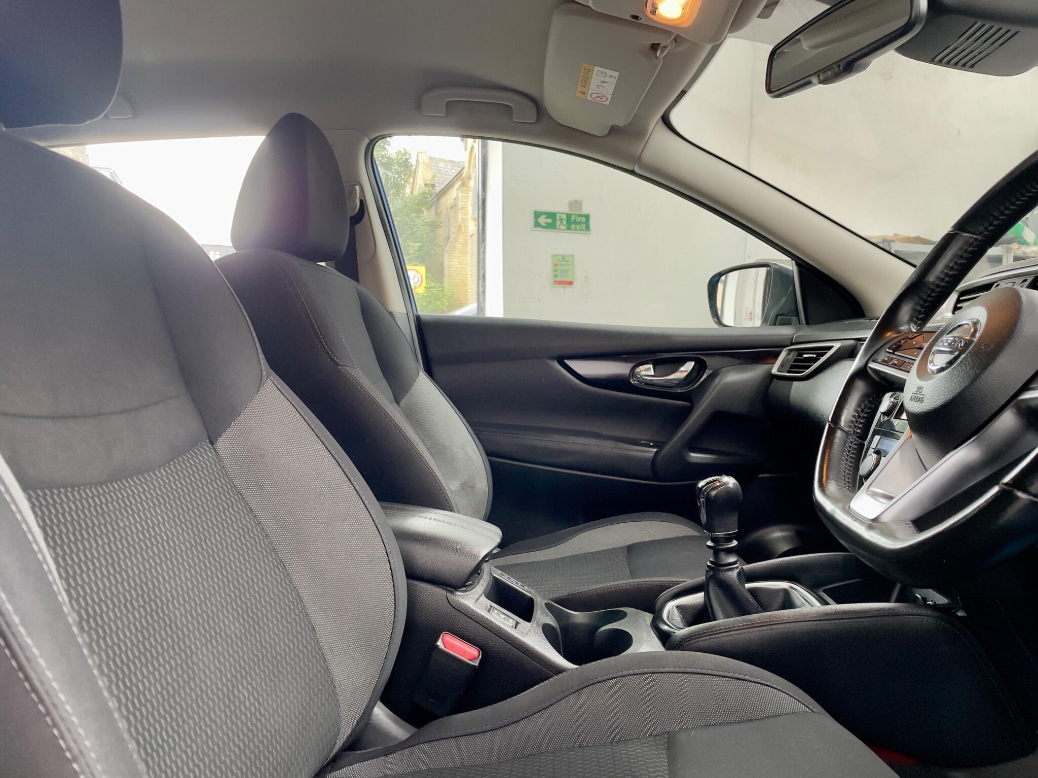 Nissan Qashqai view 7