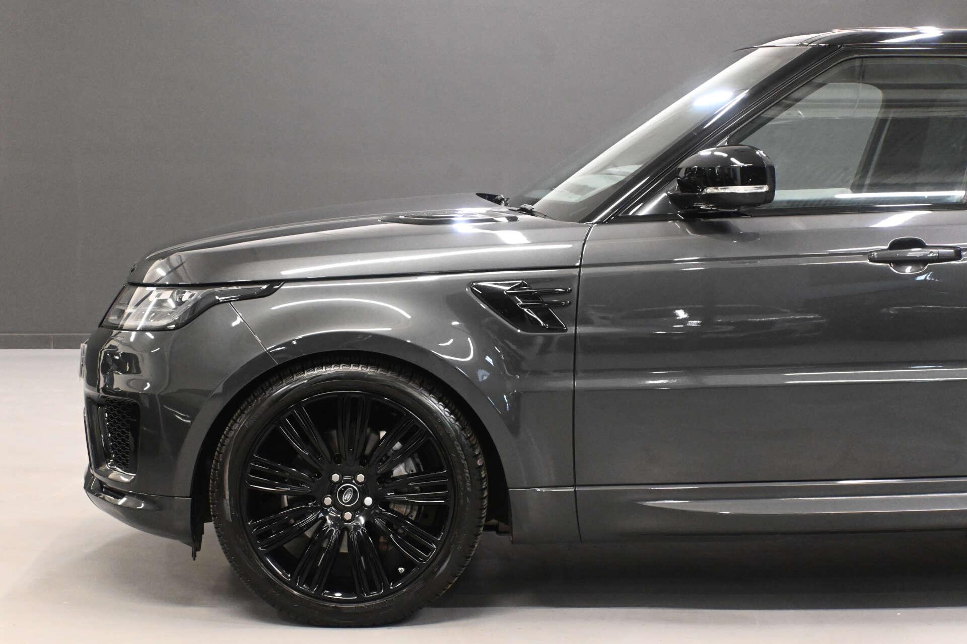 Land Rover Range Rover Sport view 16