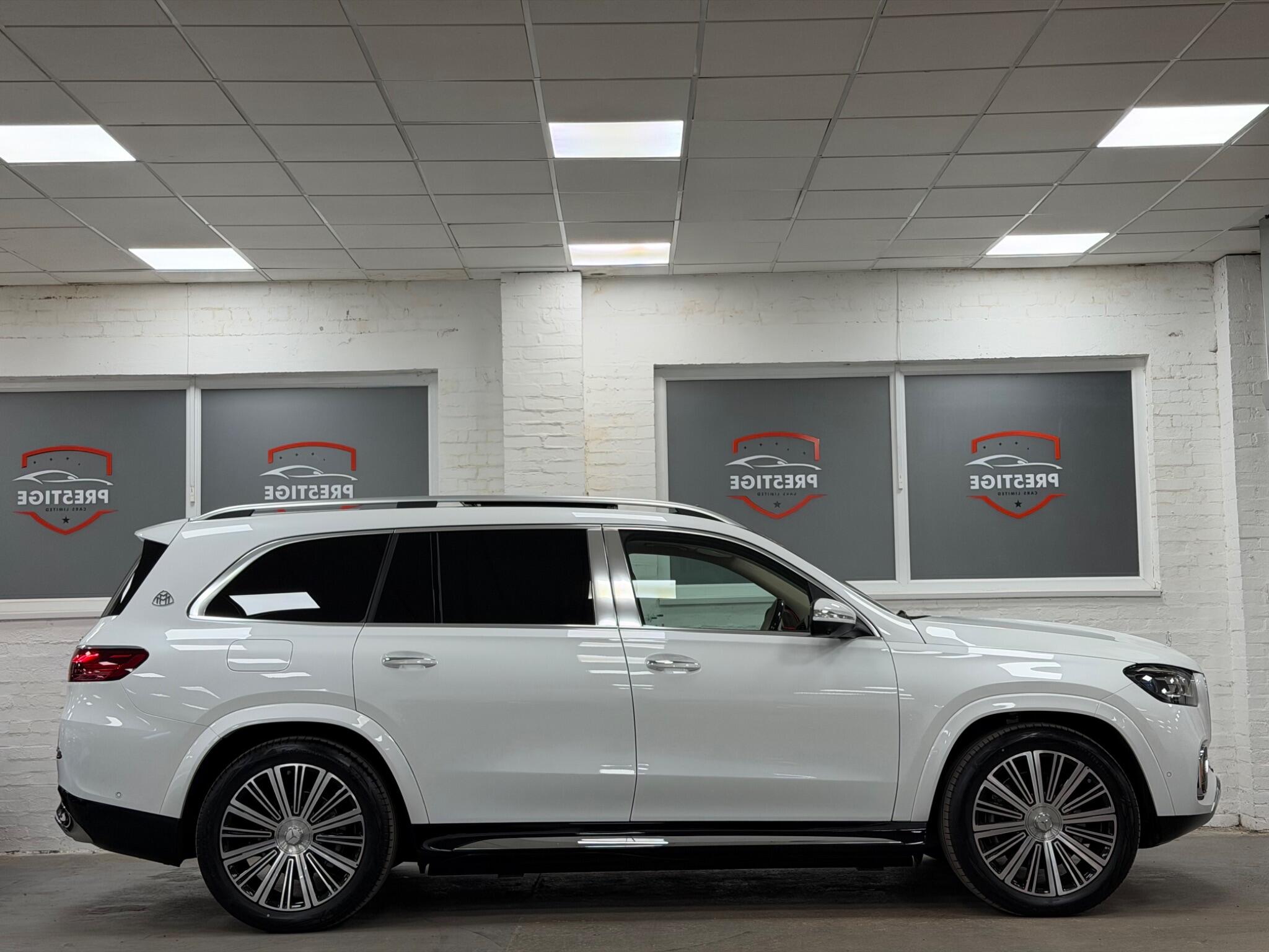 Mercedes-Benz GLS view 22