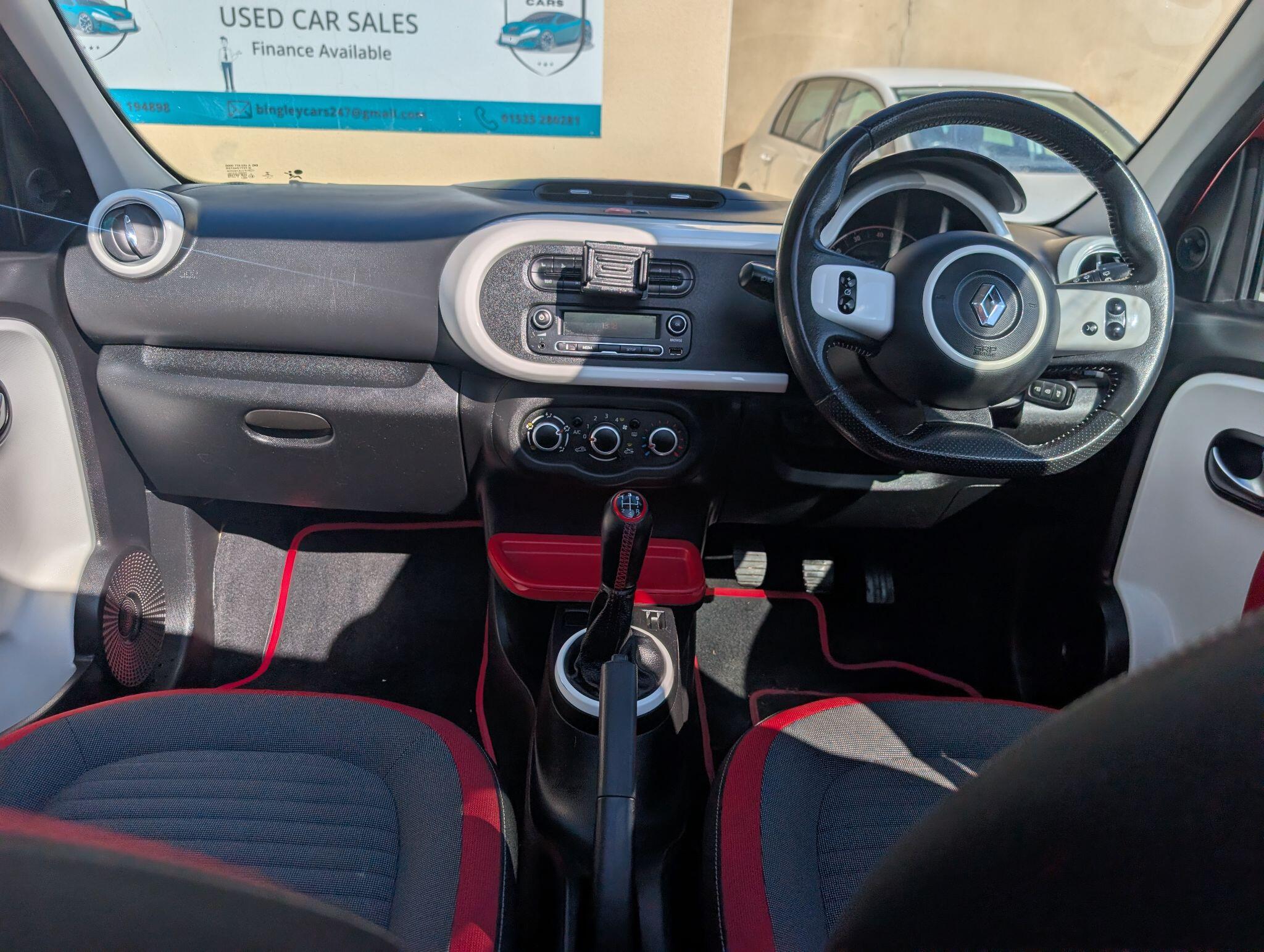 Renault Twingo view 13
