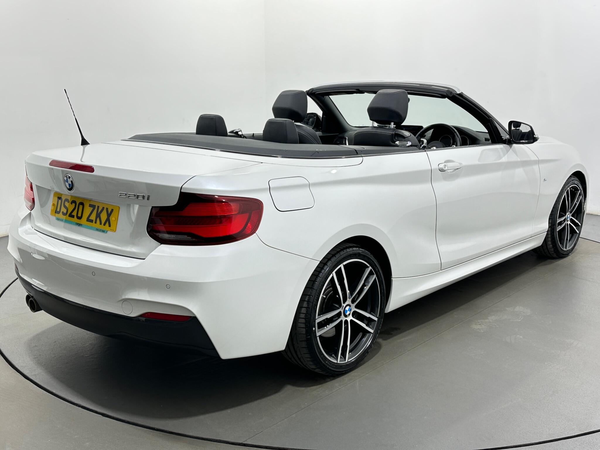 BMW 2 Series view 46
