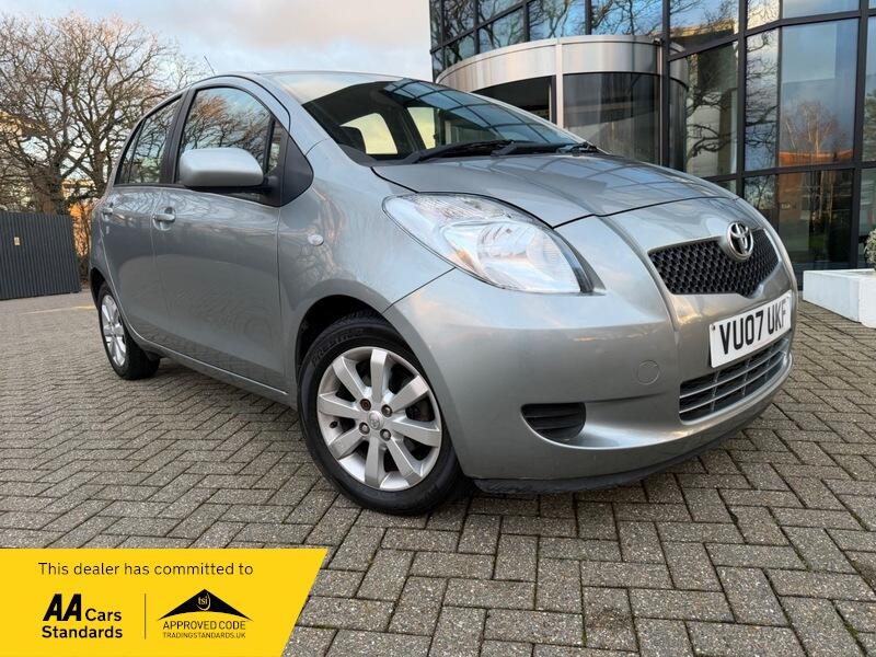 2007 Toyota Yaris image 1
