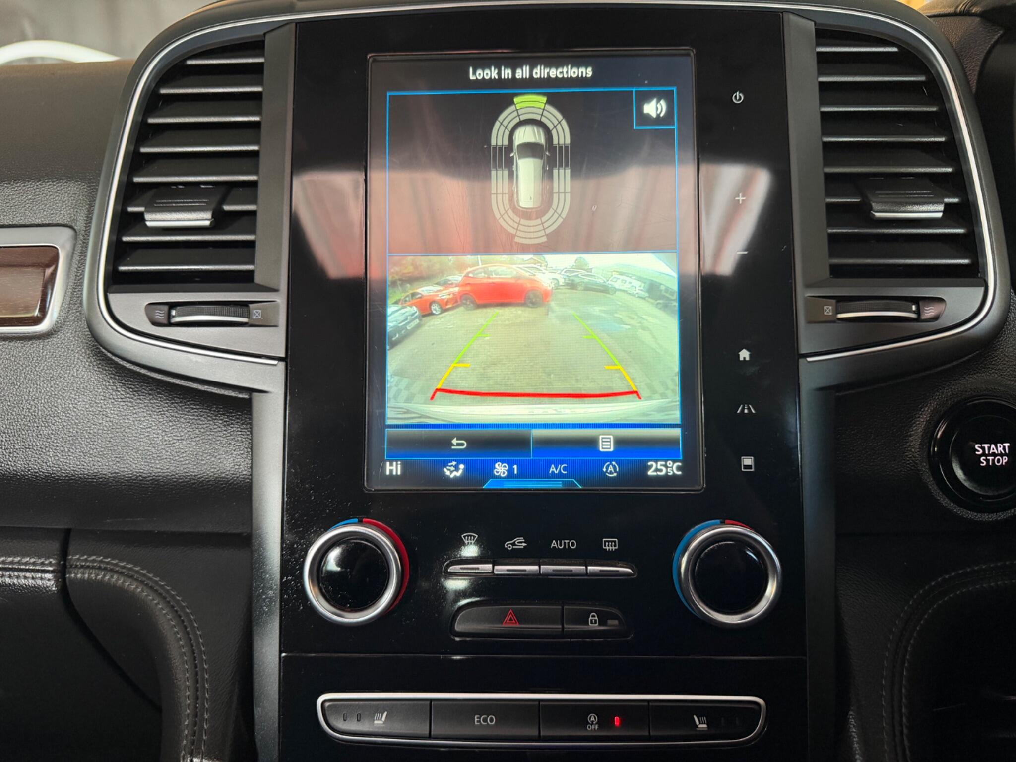 Renault Koleos view 42