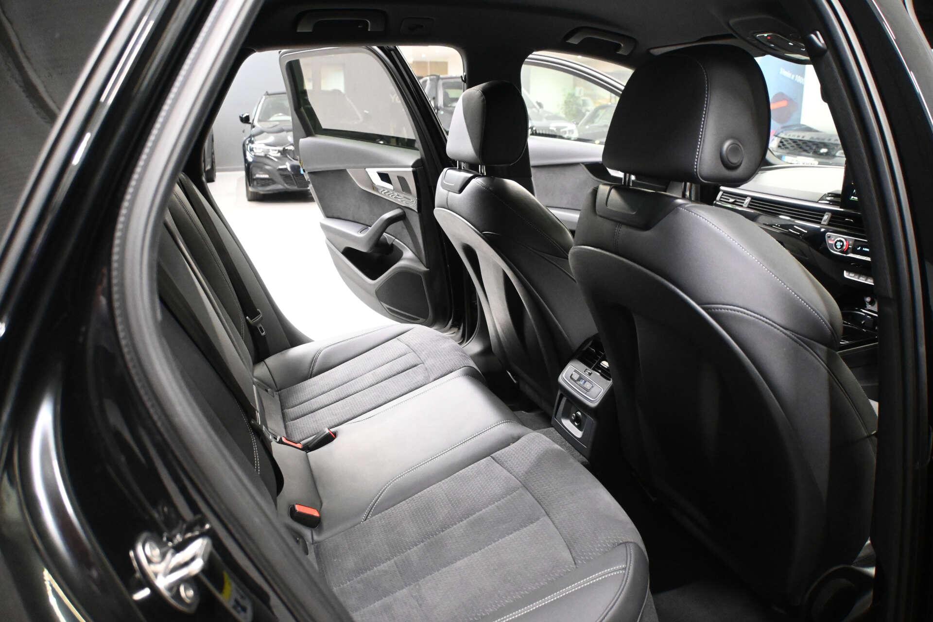 Audi A4 view 10