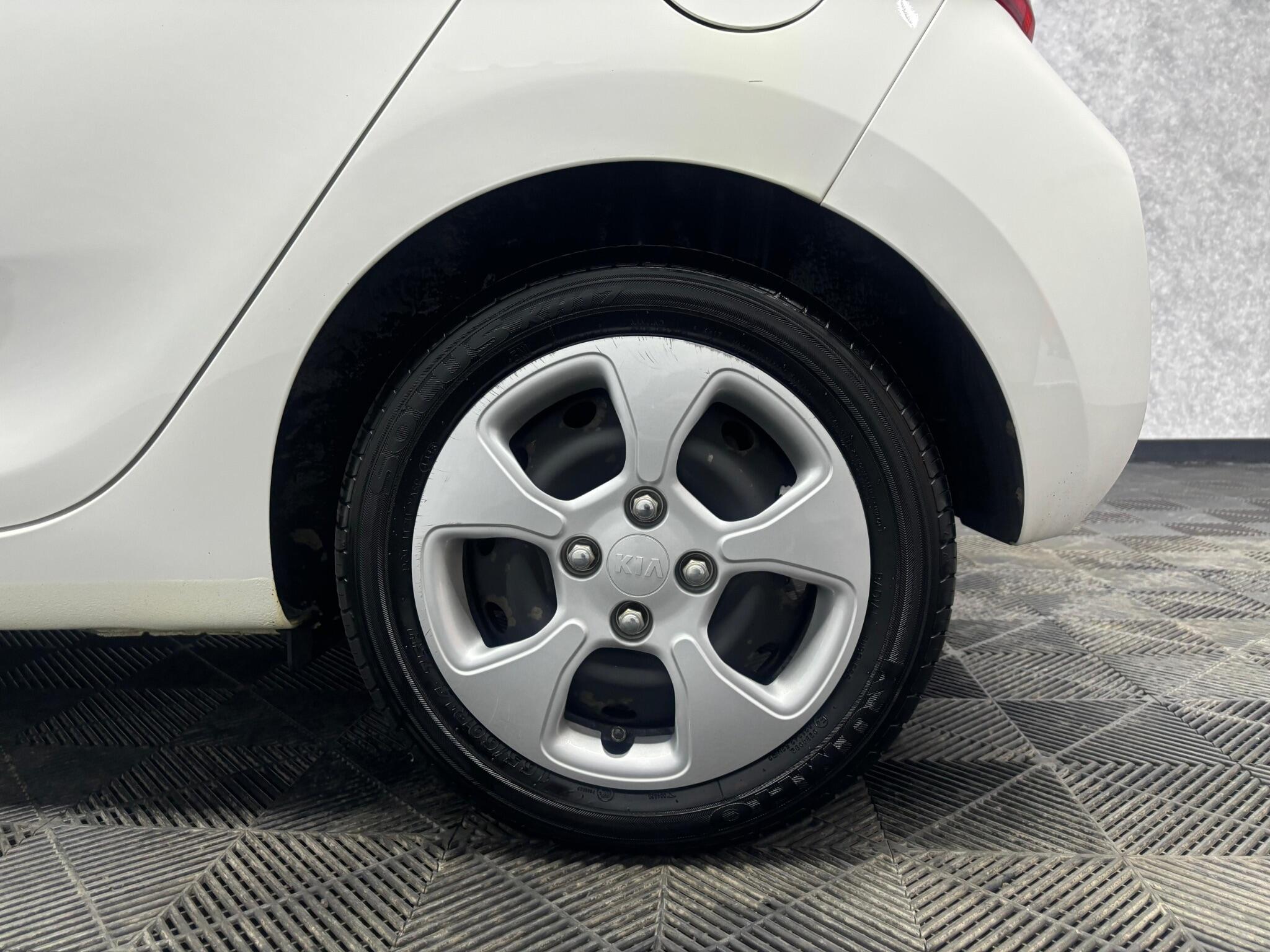 Kia Picanto view 23