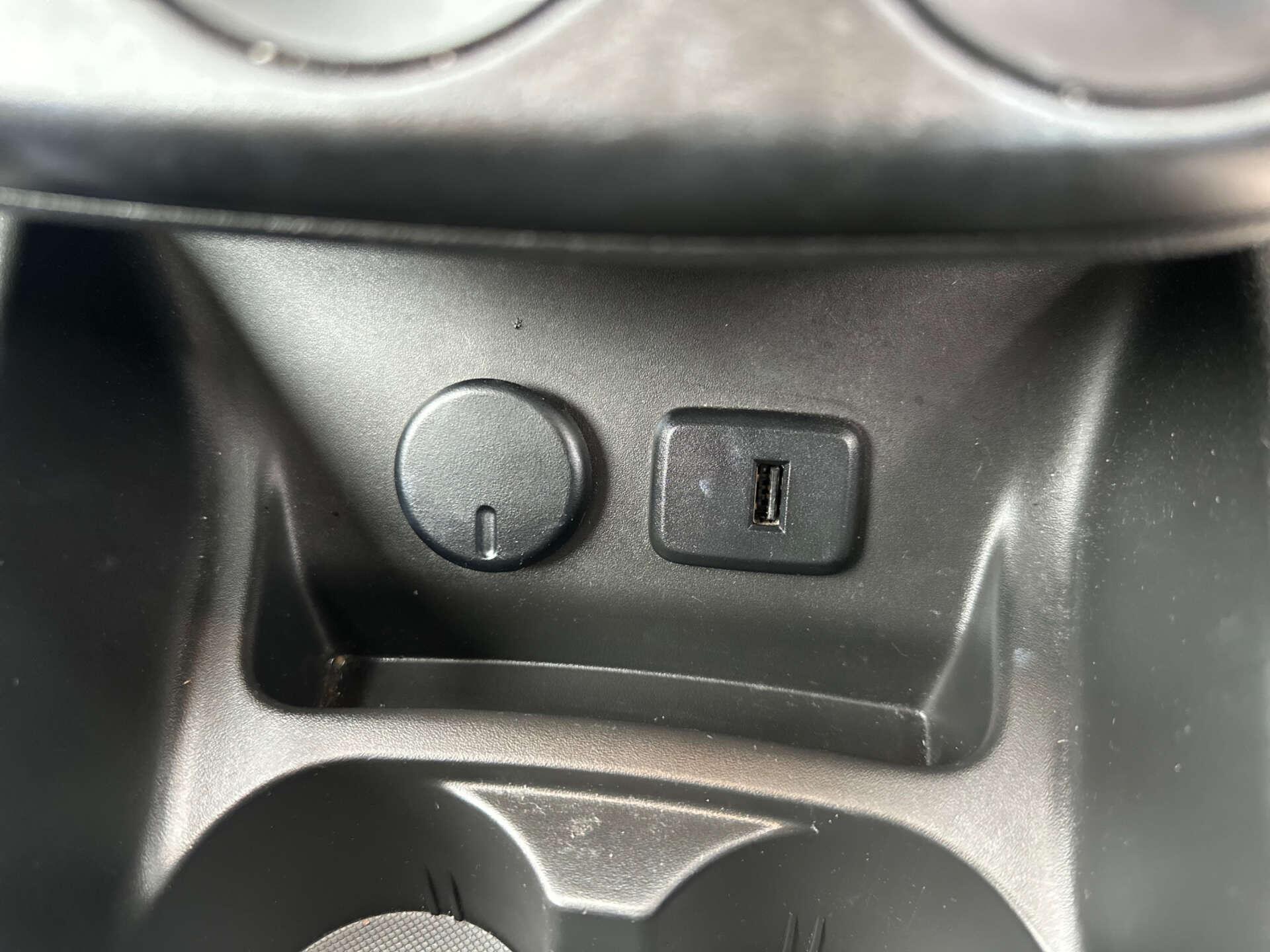 Vauxhall Corsa view 27