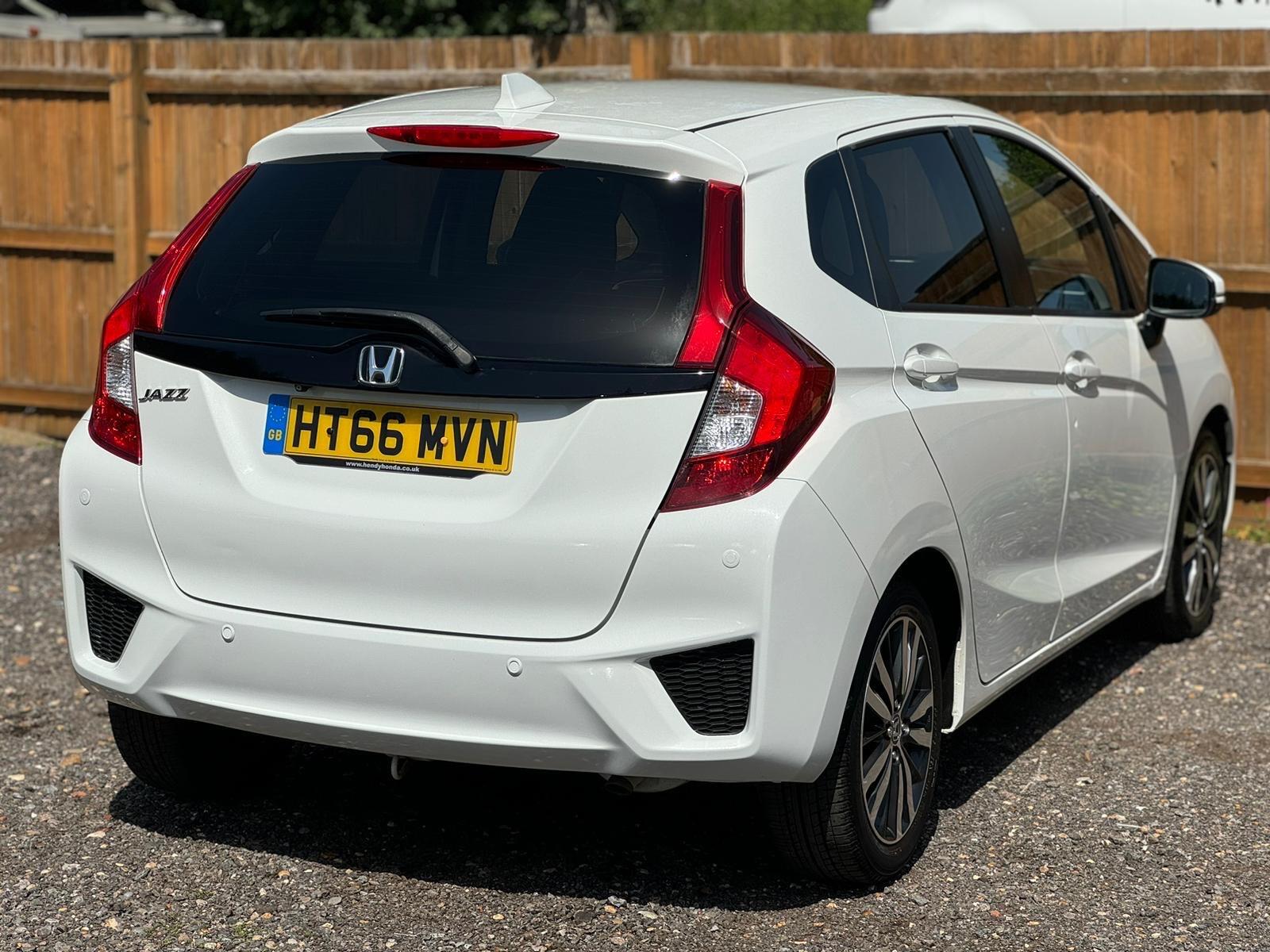 Honda Jazz view 11