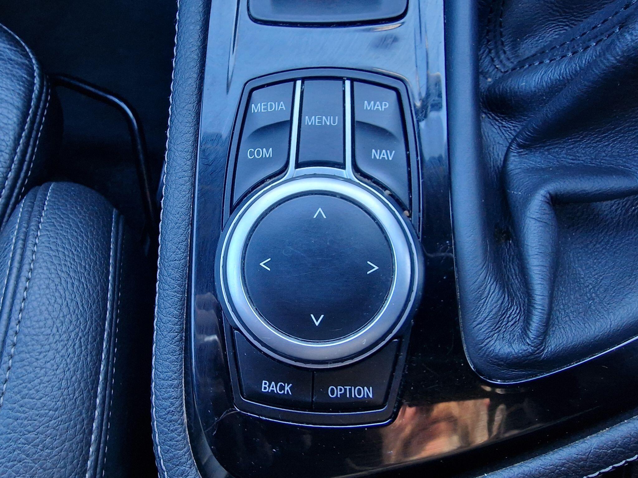 BMW 2 Series view 30
