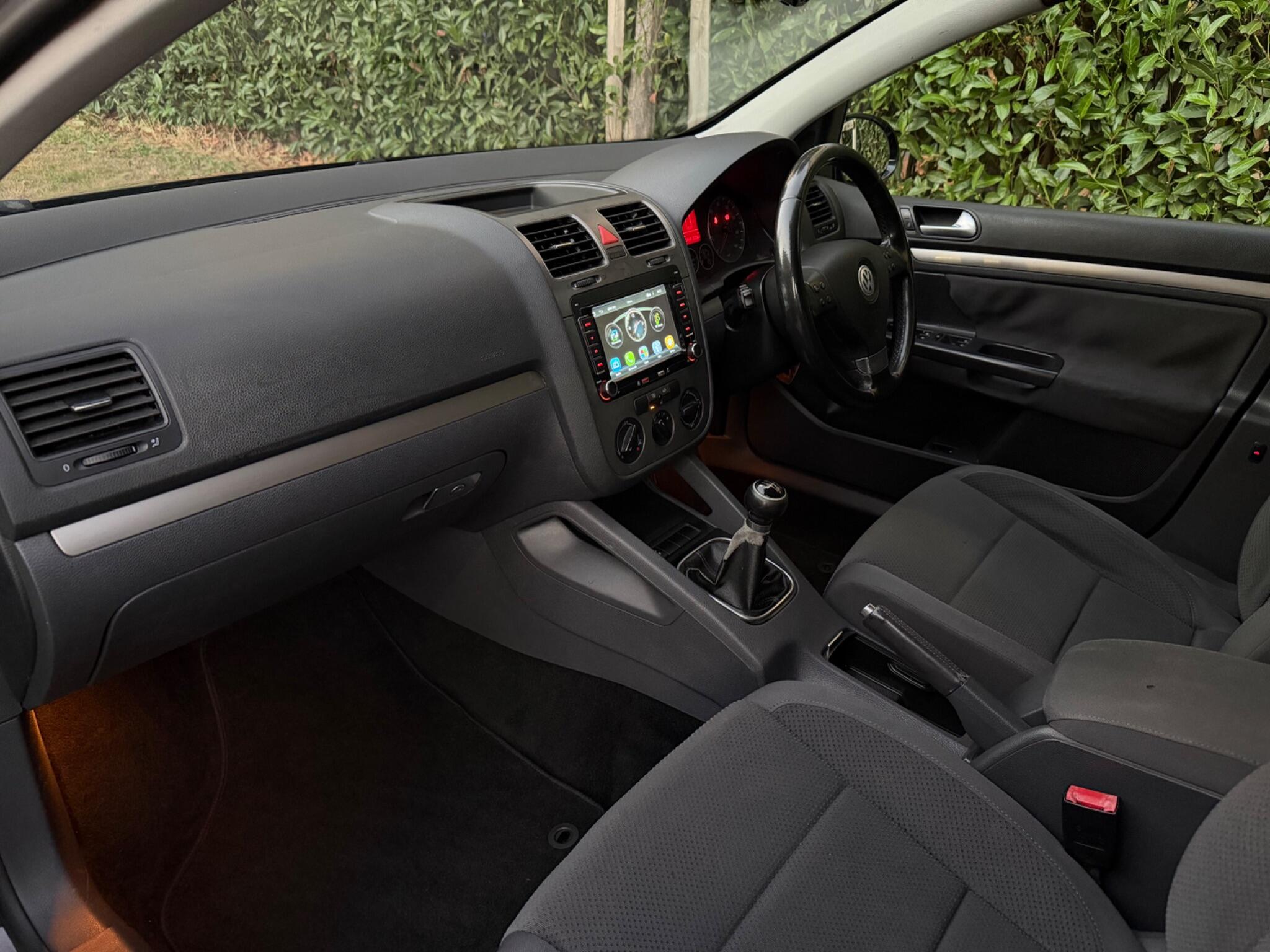 Volkswagen Golf view 31
