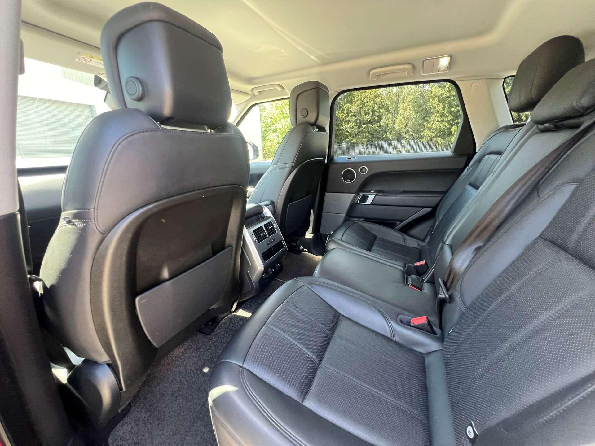 Land Rover Range Rover Sport view 27