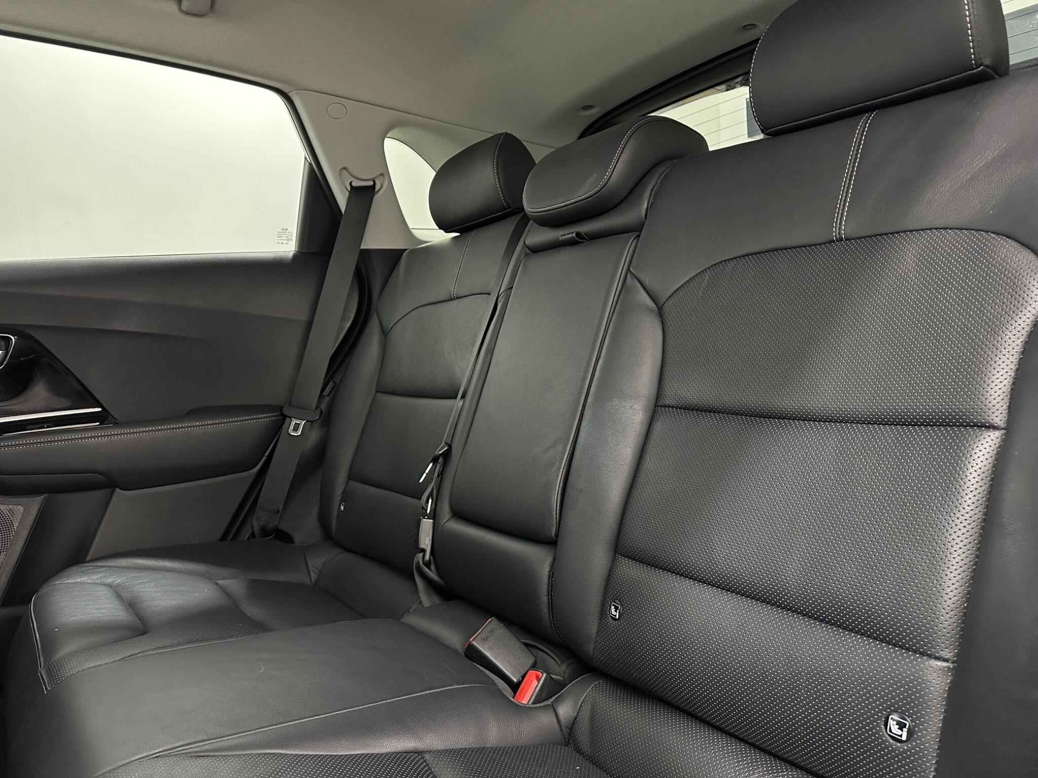 Kia Niro view 39