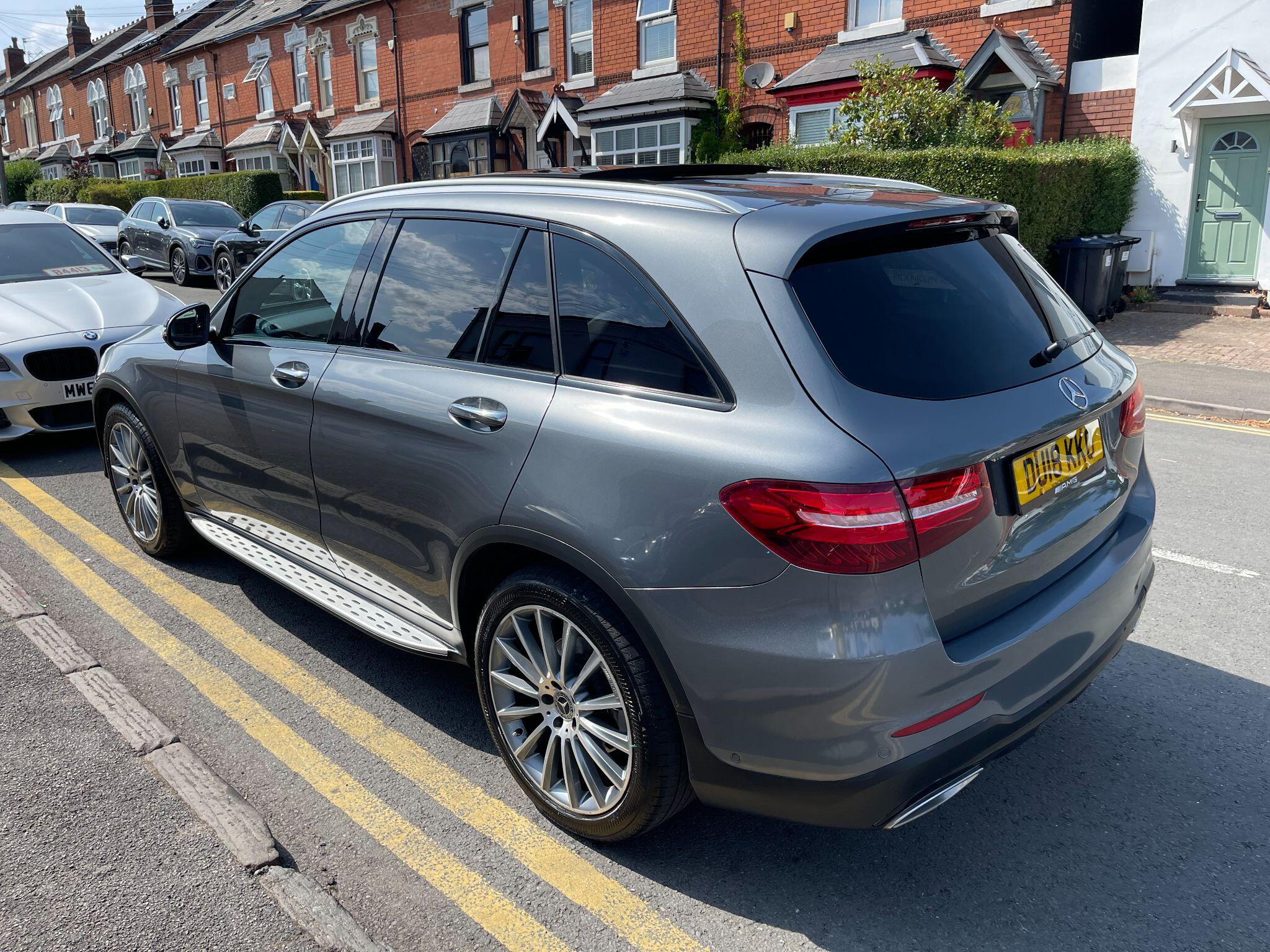 Mercedes-Benz GLC view 21