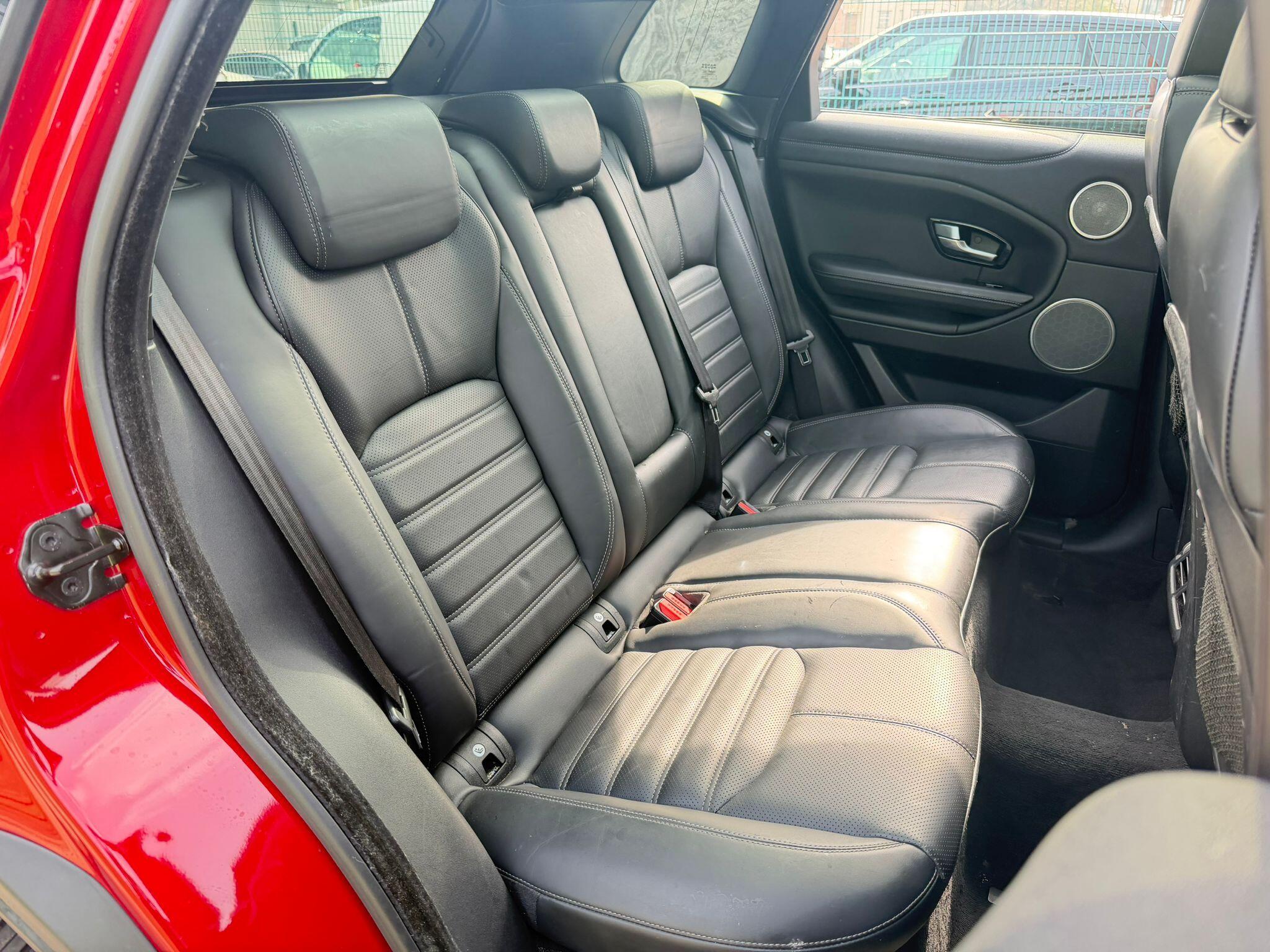Land Rover Range Rover Evoque view 18