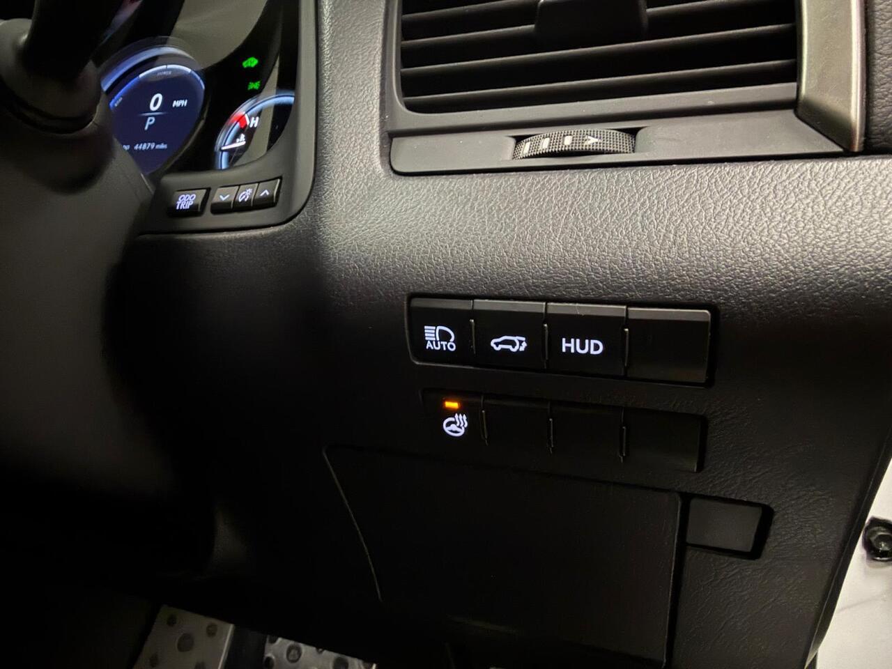 Lexus RX view 17
