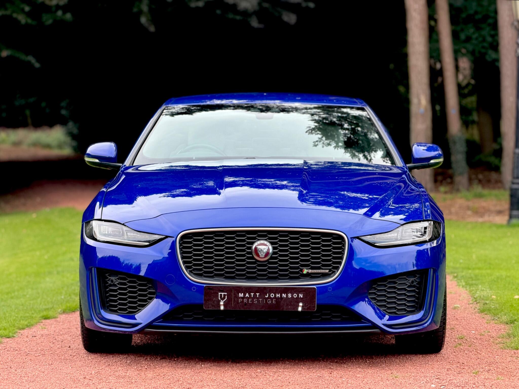 Jaguar Xe view 8