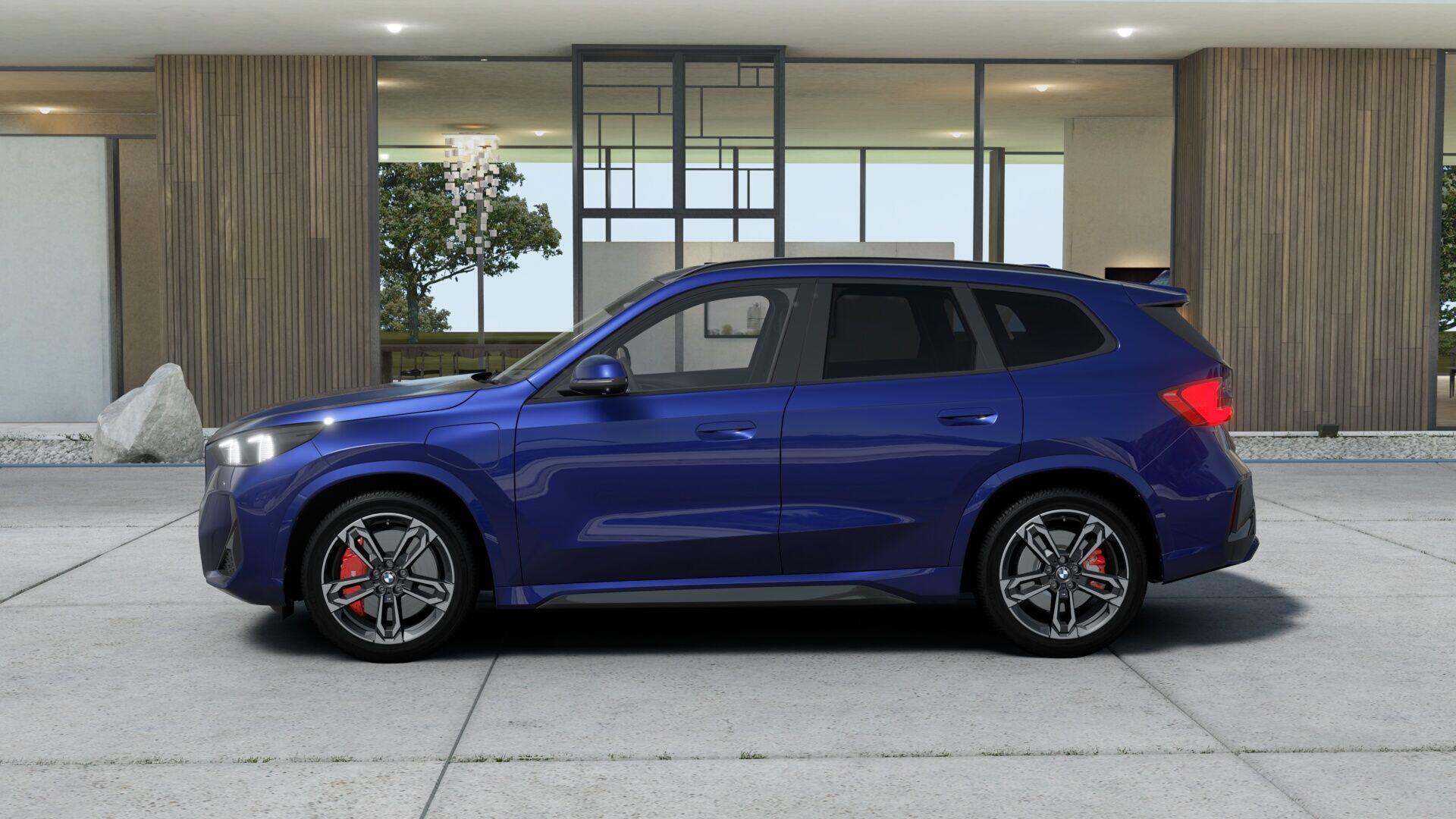 BMW X1 view 4