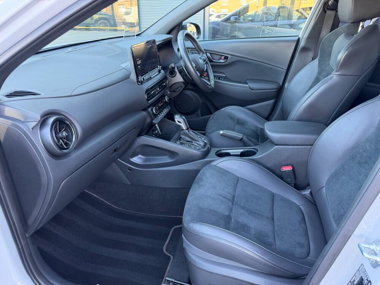 Hyundai Kona view 12