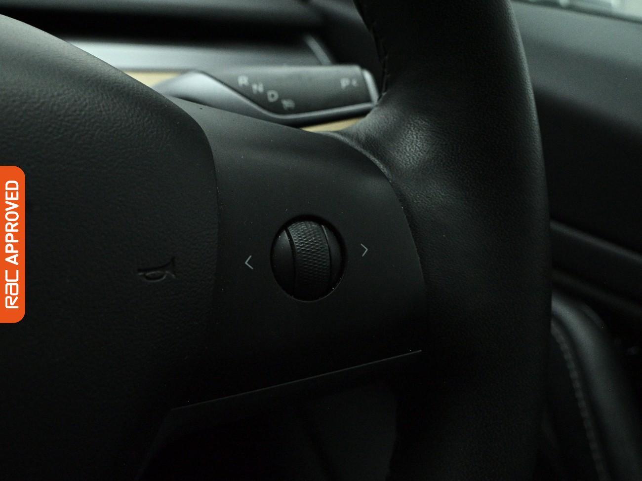 Tesla Model 3 view 25