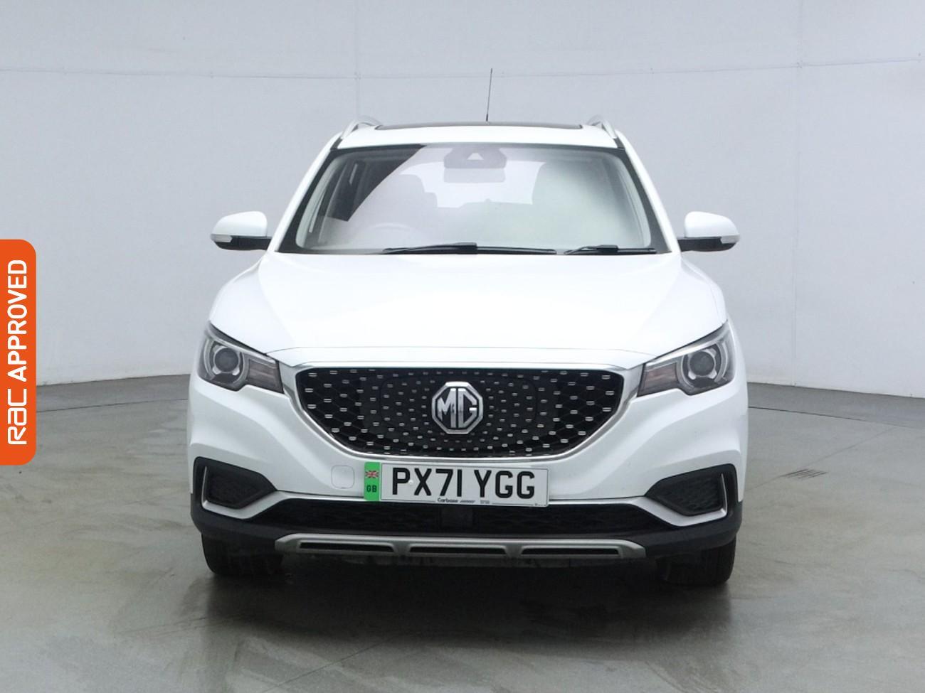 MG ZS view 8