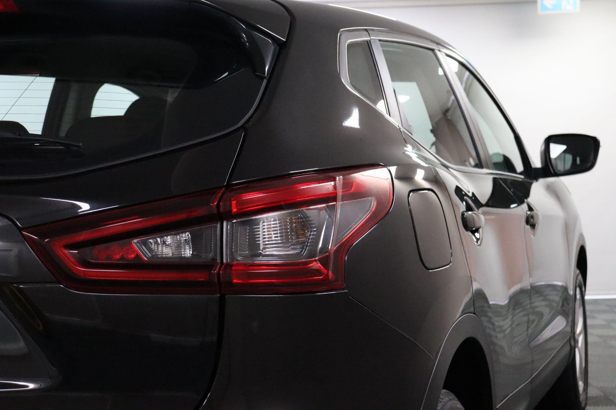 Nissan Qashqai view 23