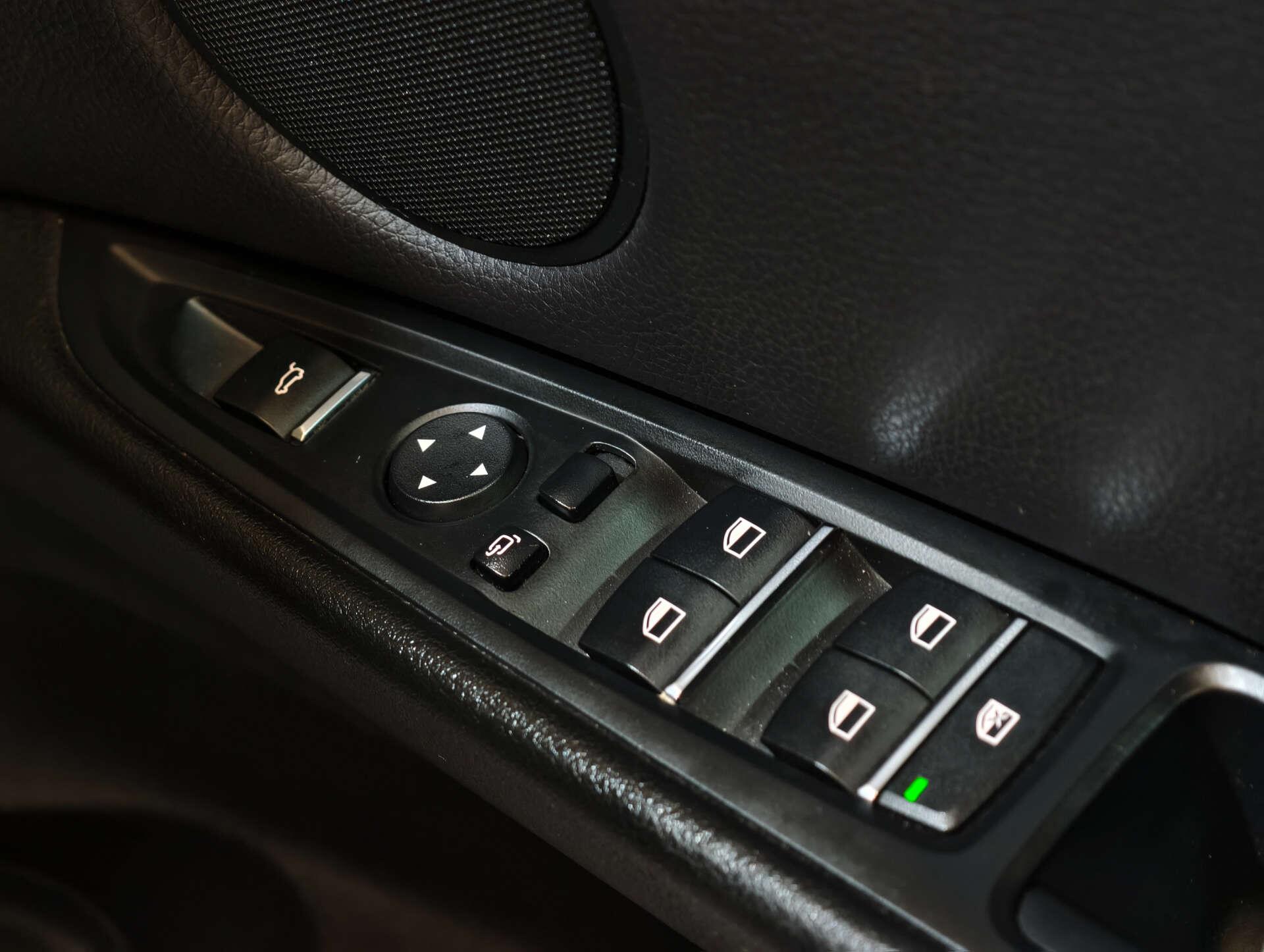 BMW X5 X5 view 25