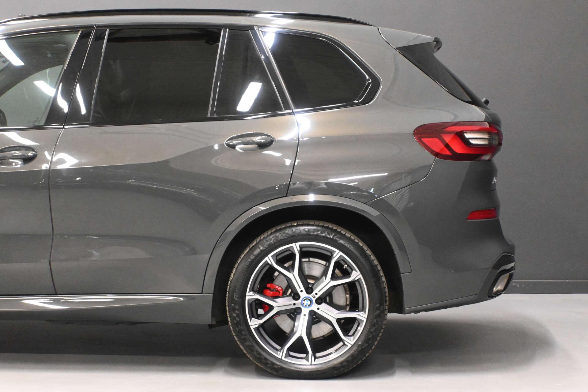 BMW X5 view 43