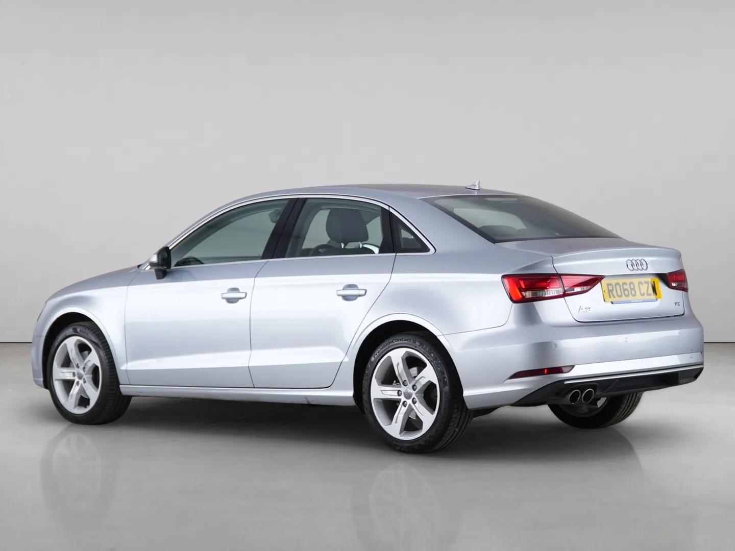 Audi A3 view 8