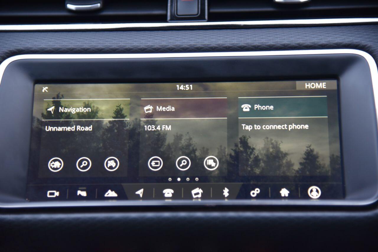 Land Rover Range Rover Evoque view 37
