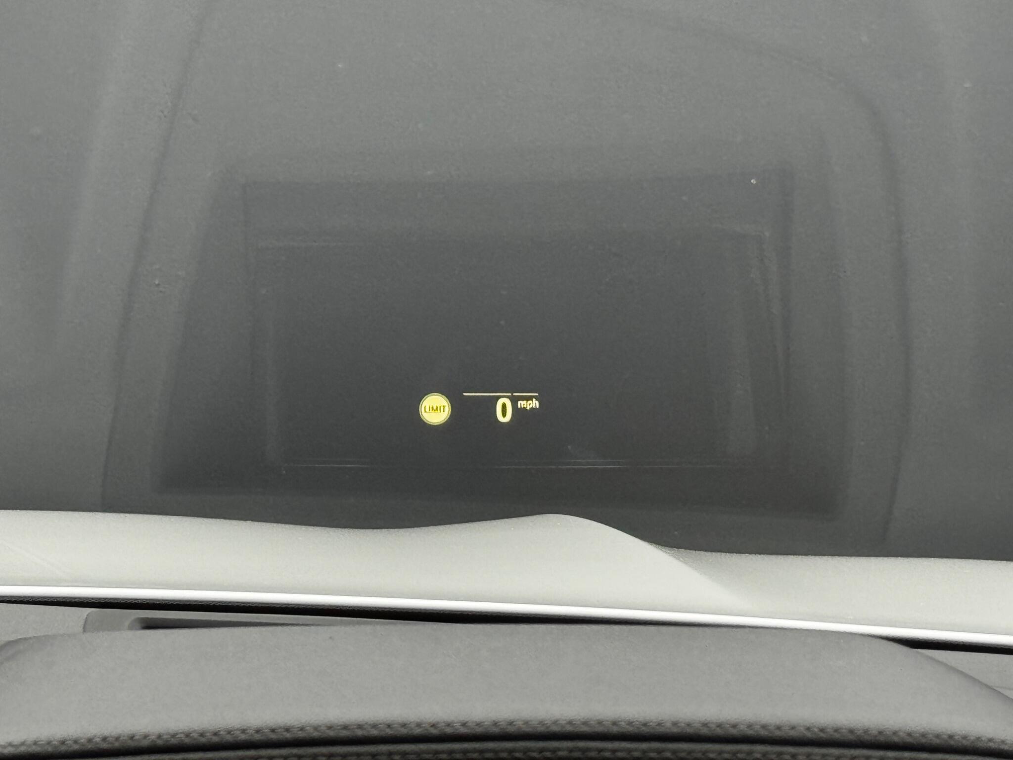 BMW X5 view 24