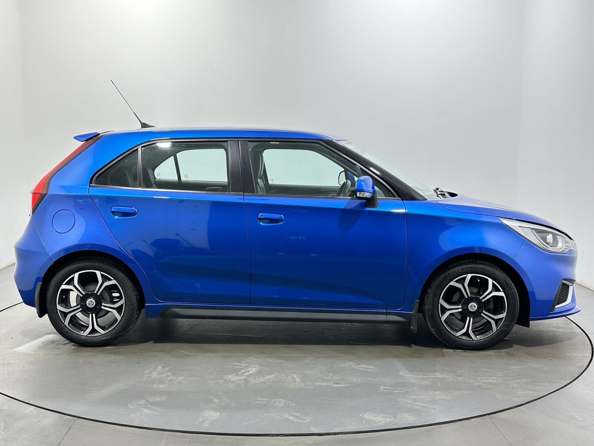 MG MG3 view 9