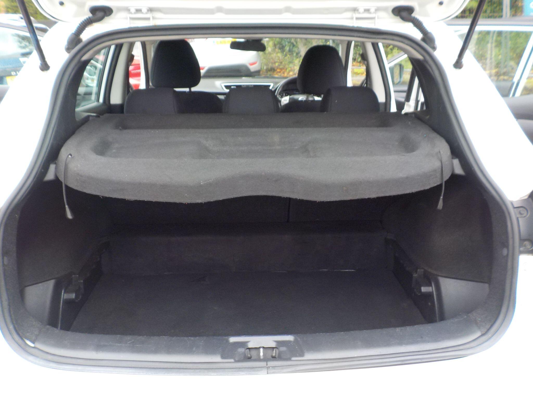 Nissan Qashqai 1.5 dCi Acenta 2WD Euro 5 (s/s) 5dr
