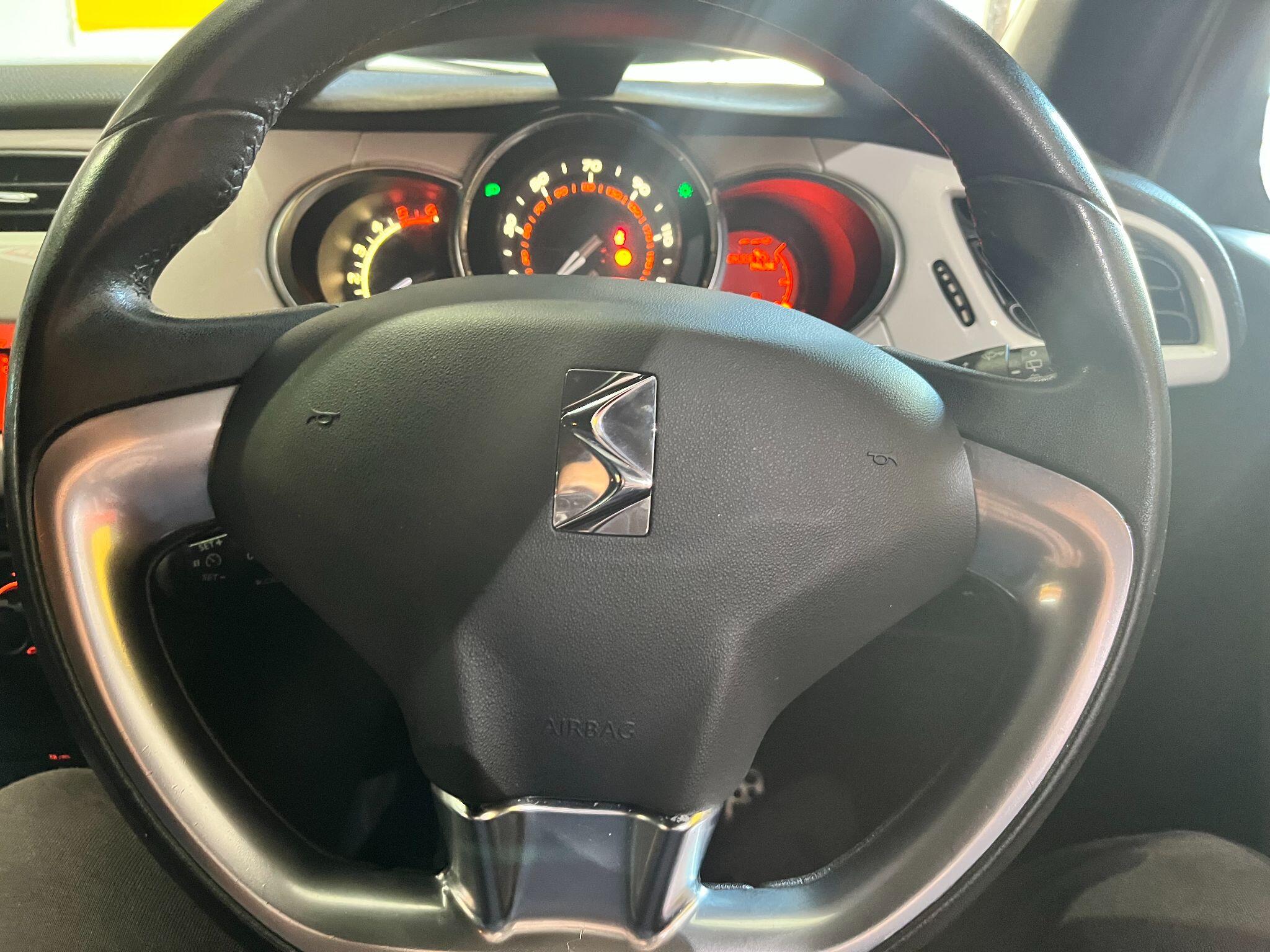 Citroen DS3 view 20