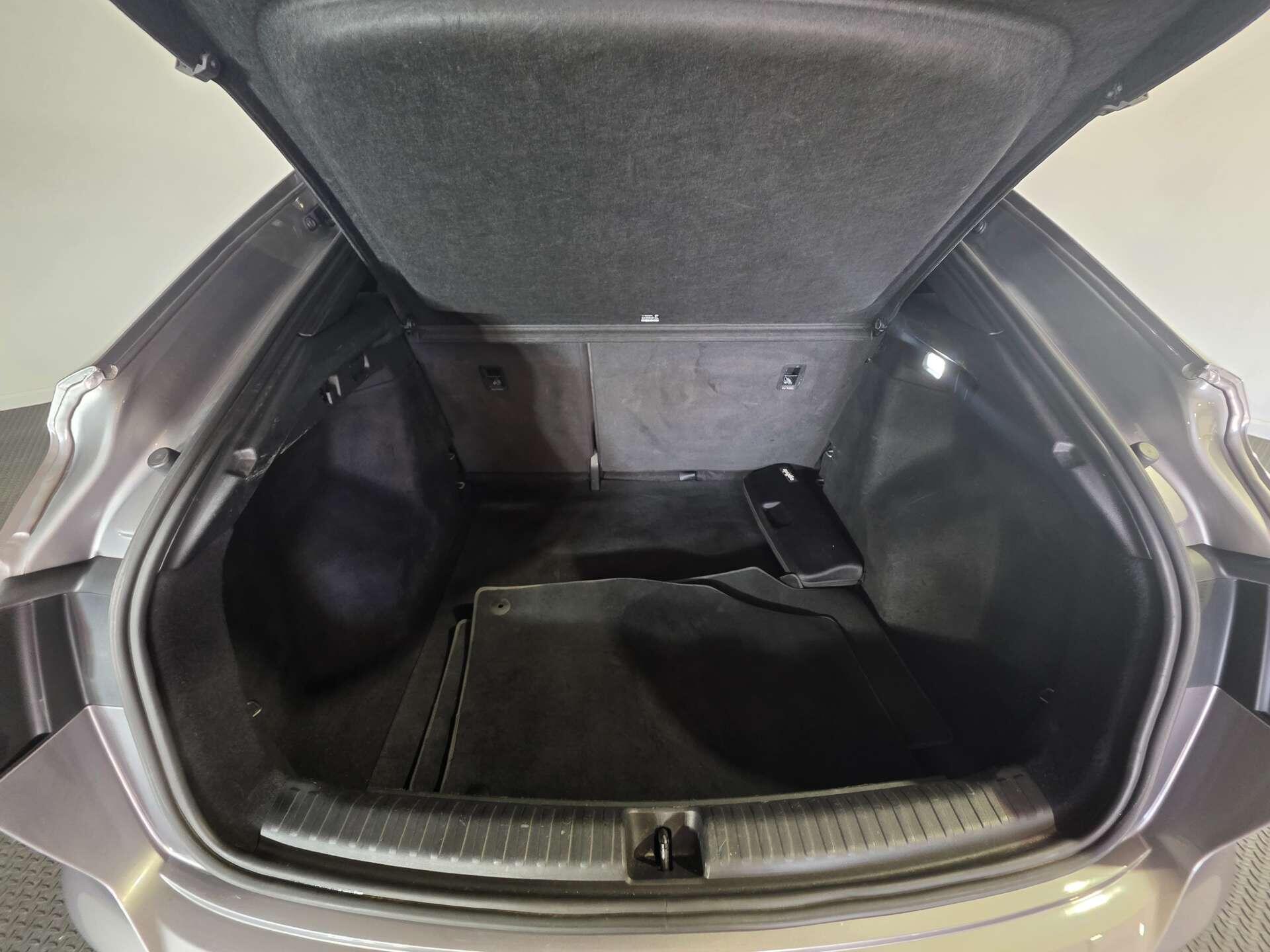 Audi Q4 E-Tron view 40
