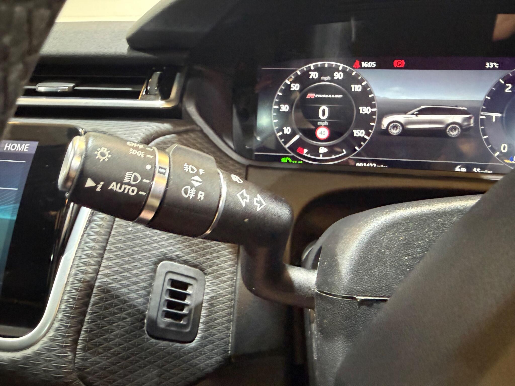 Land Rover Range Rover Velar view 28