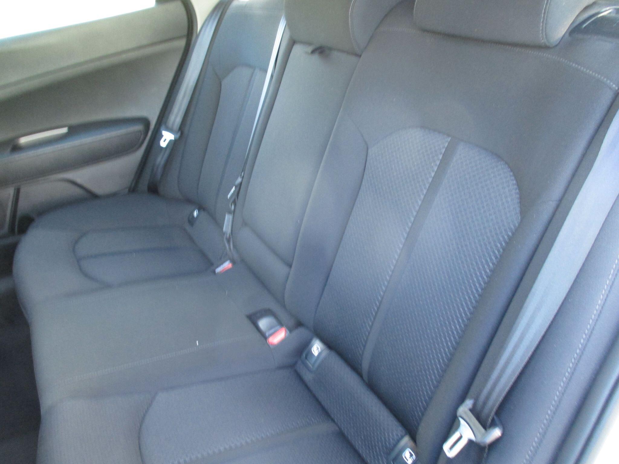 Kia Optima view 33