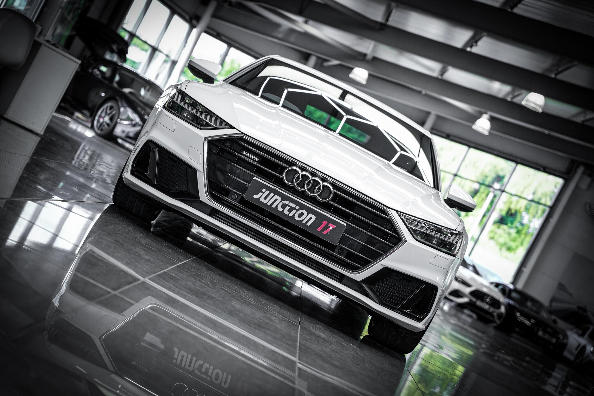 Audi A7 view 4