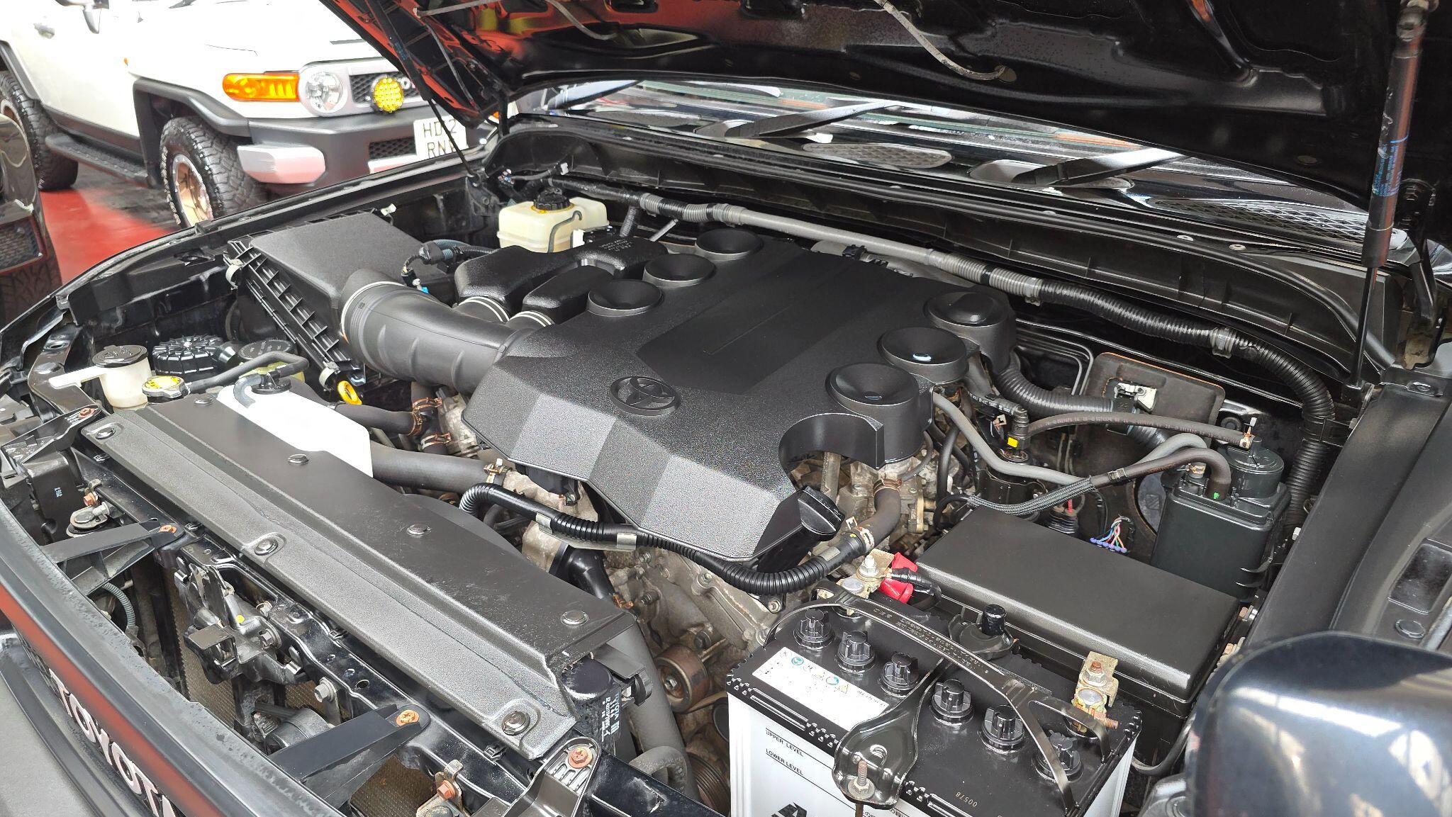 Toyota FJ Cruiser view 16