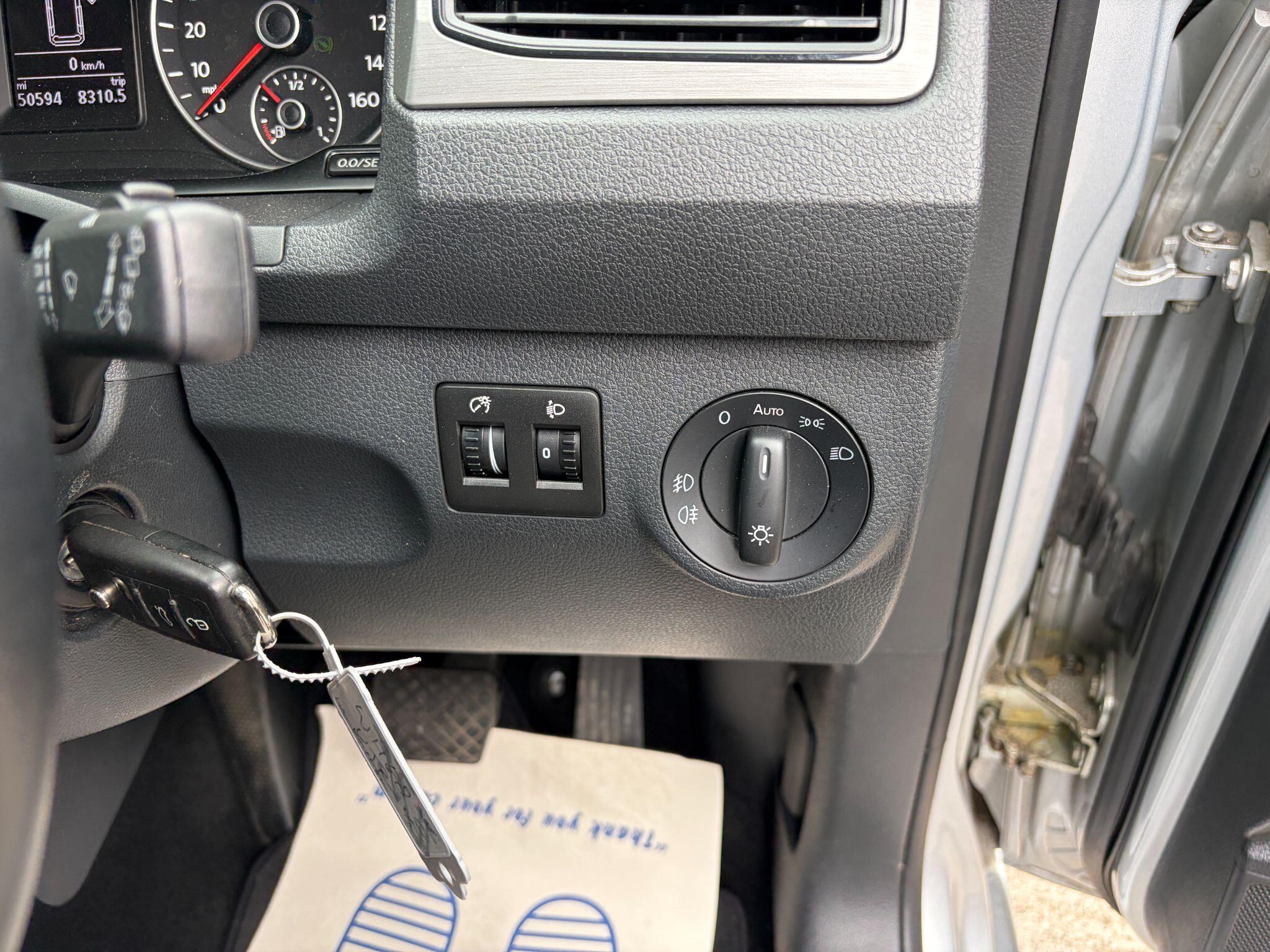 Volkswagen Caddy Maxi Life view 30