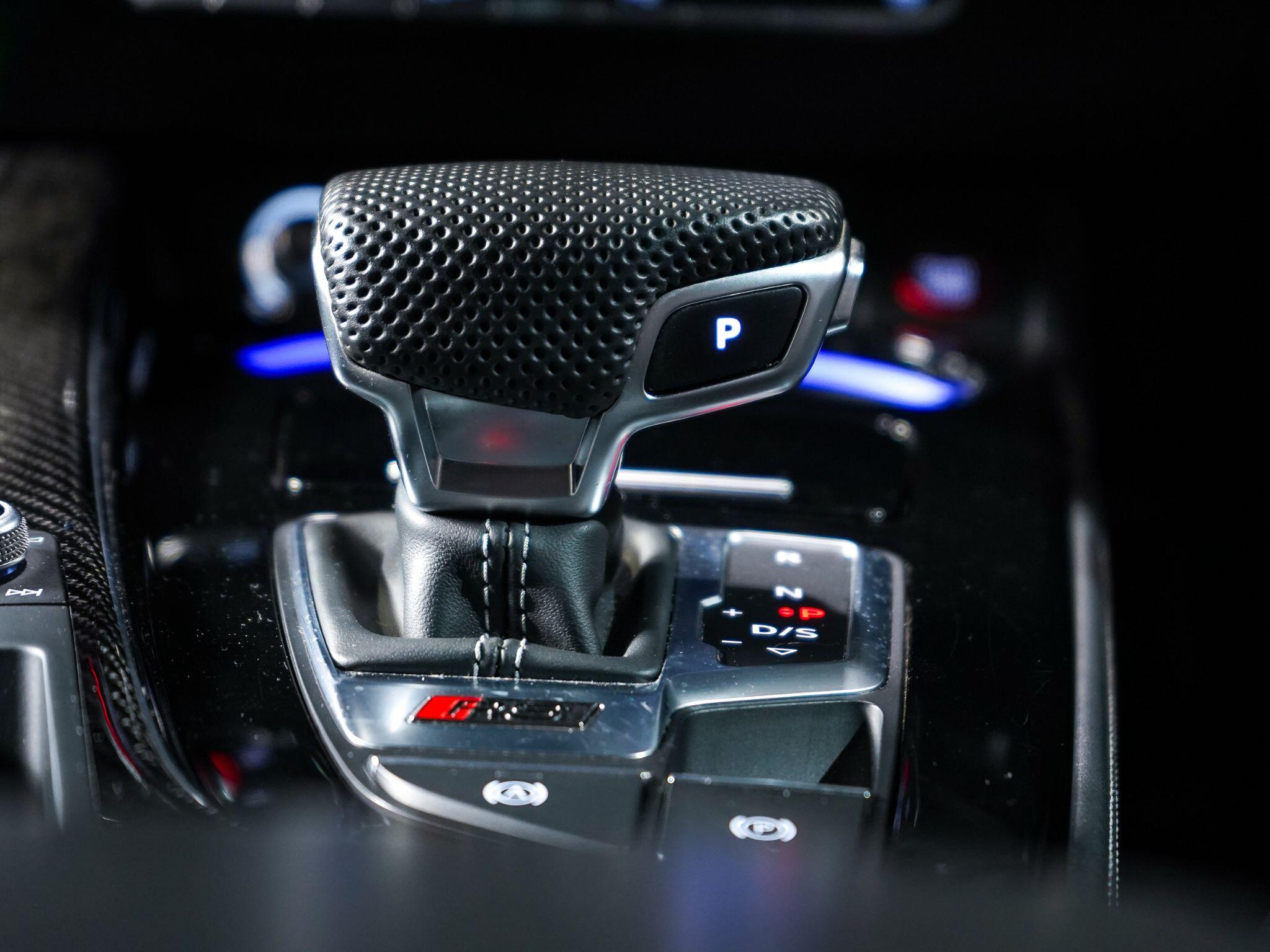 Audi RS4 view 63