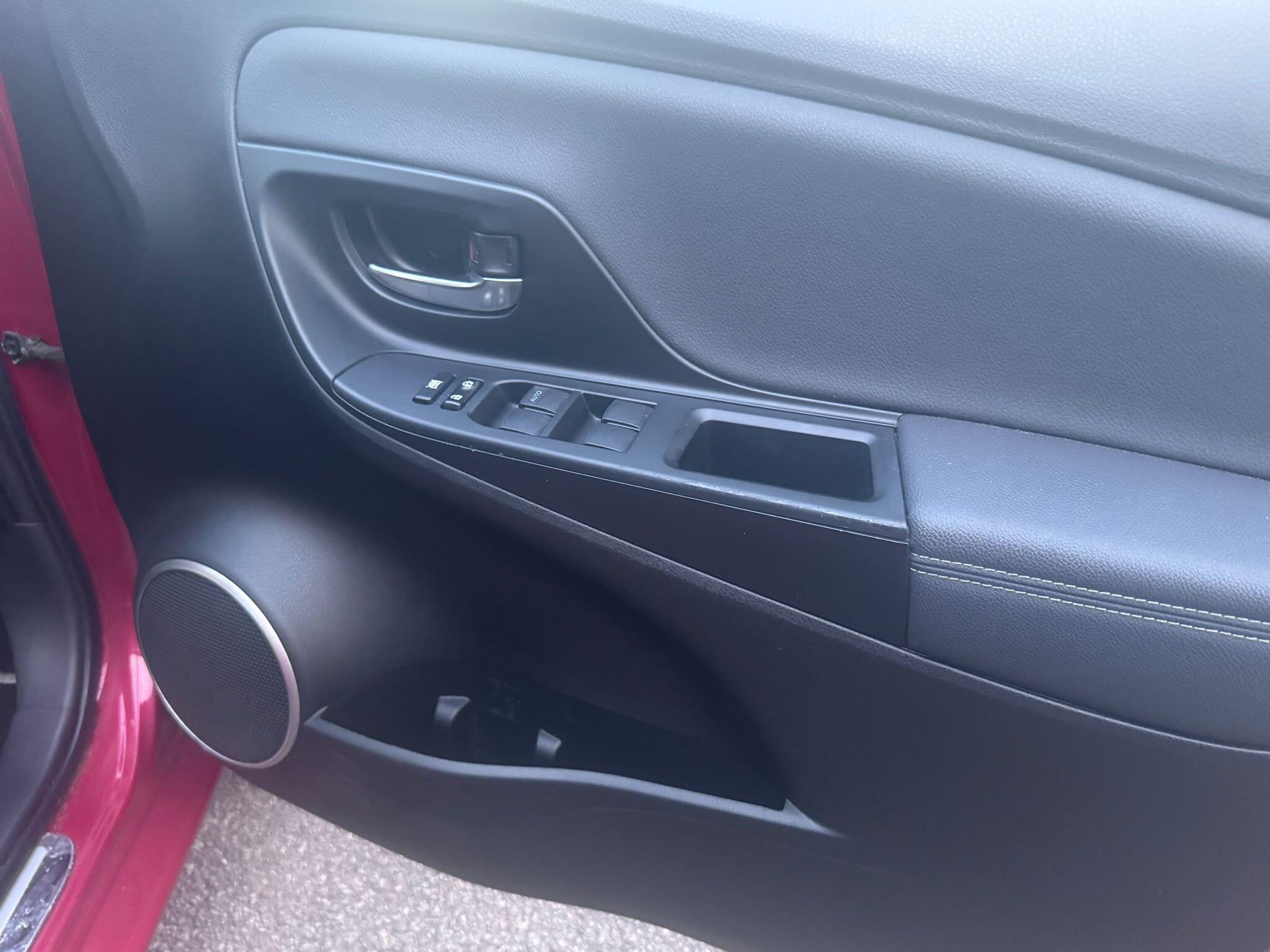 Toyota Yaris view 17