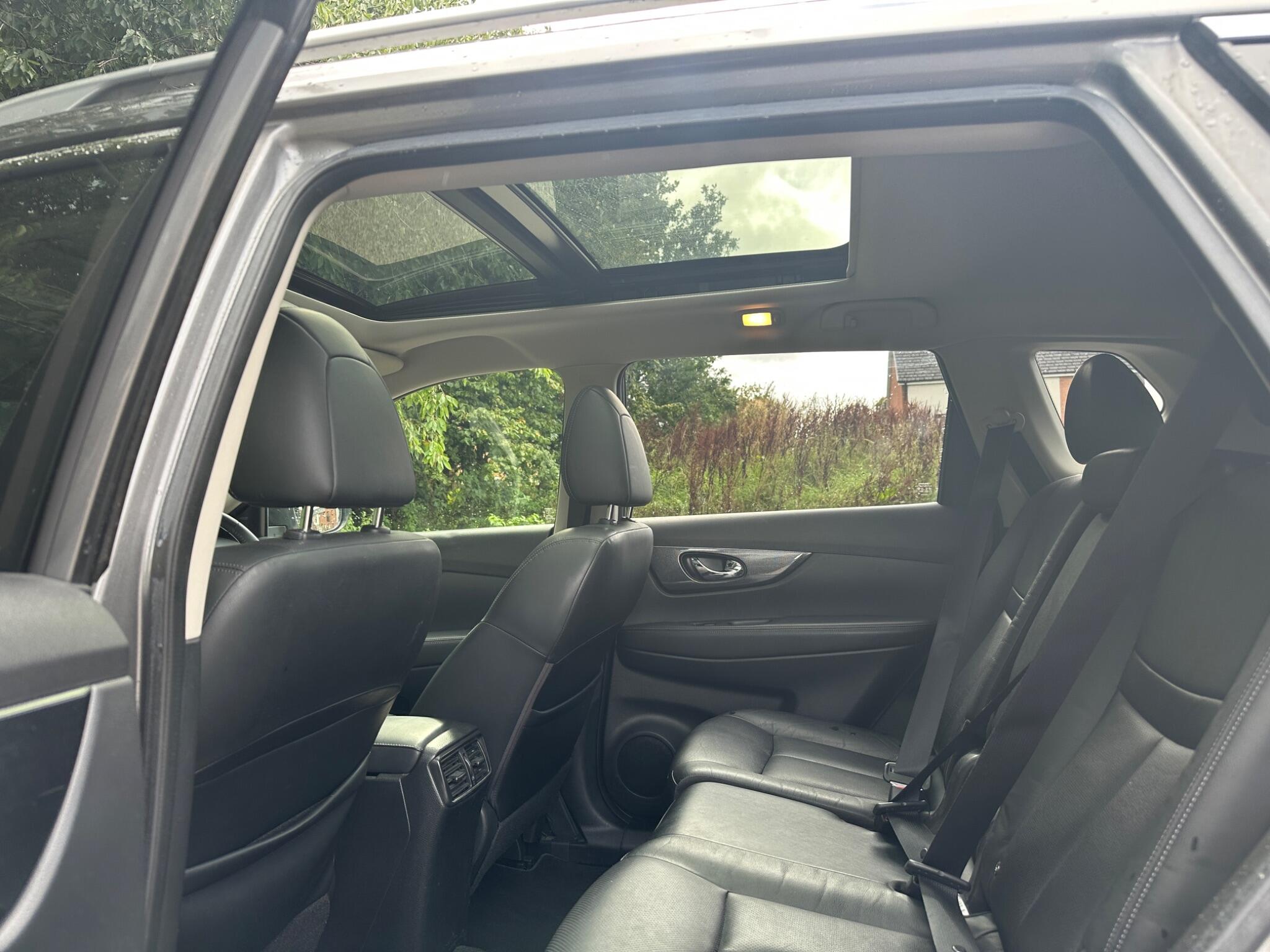Nissan X-Trail view 21