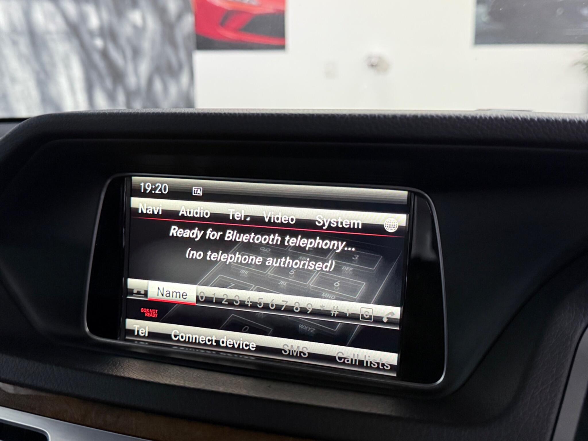 Mercedes-Benz E-Class view 40