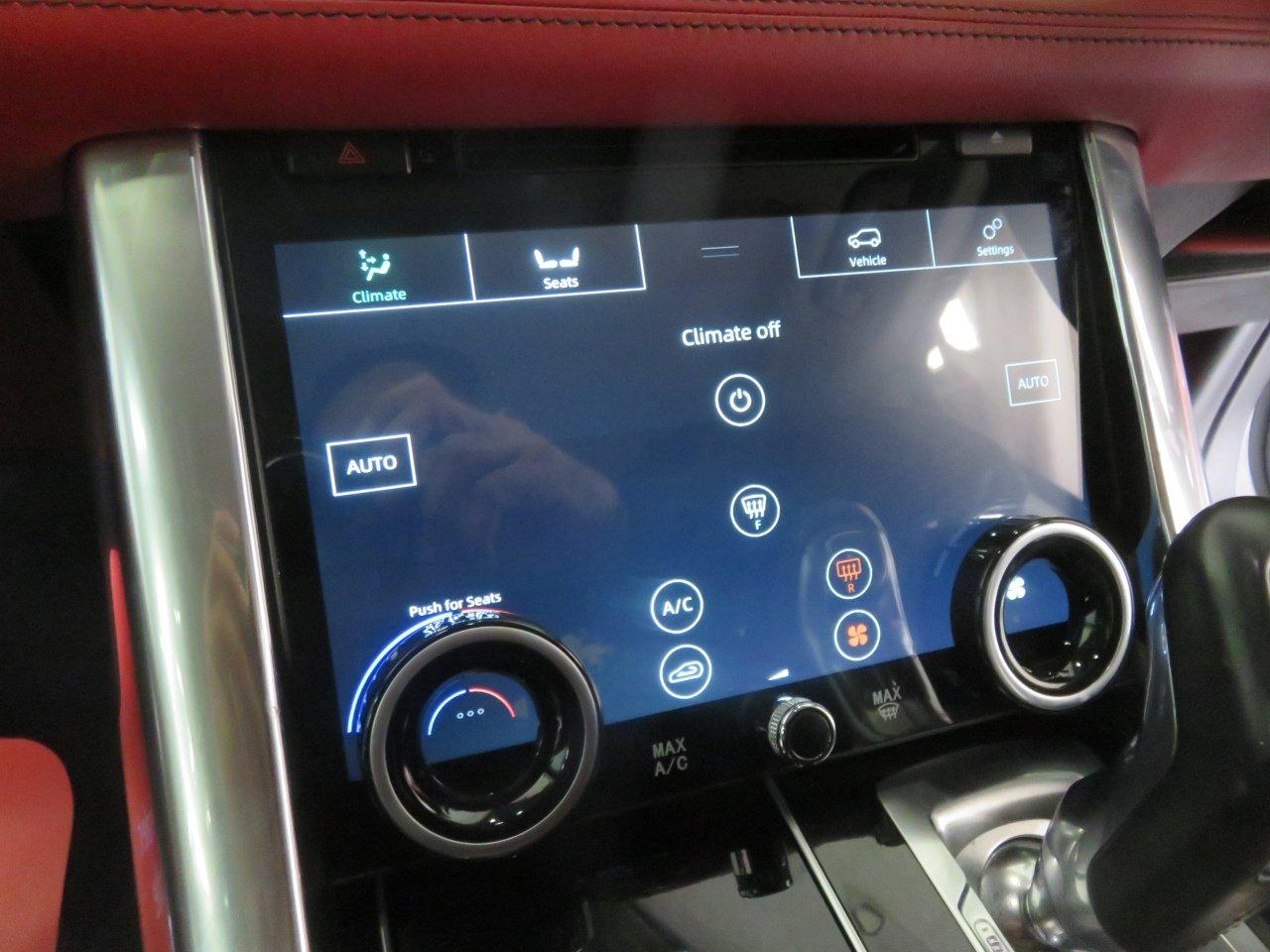 Land Rover Range Rover Sport view 40
