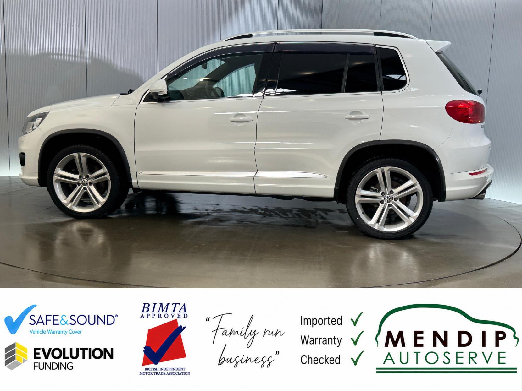 Volkswagen Tiguan view 11