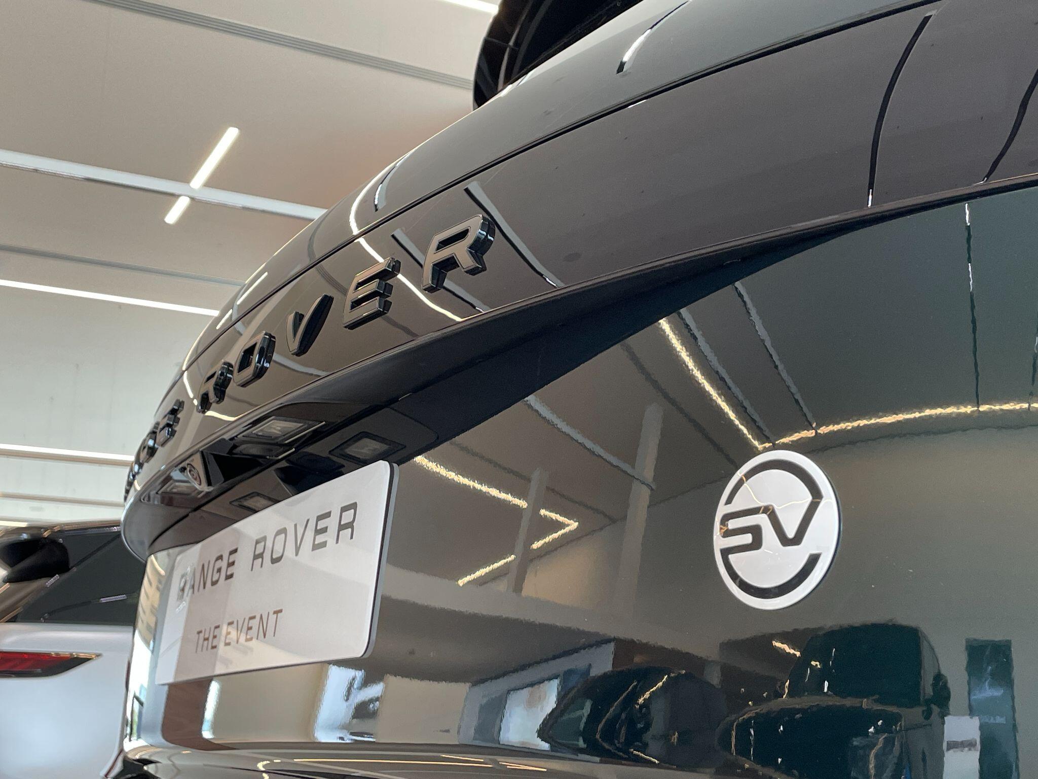 Land Rover Range Rover view 37